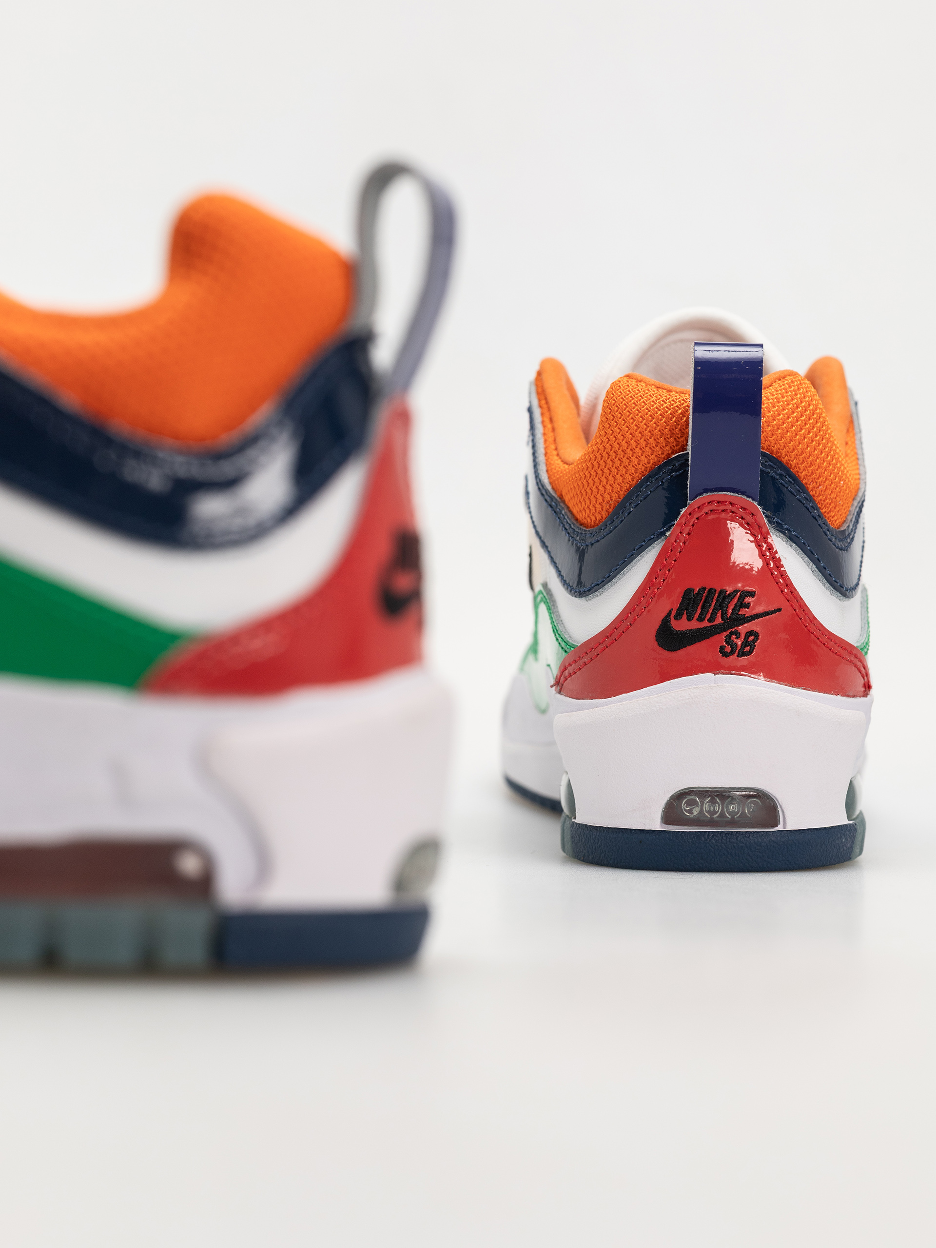 Boty Nike SB Air Max Ishod Prm (university red/black amarillo navy)