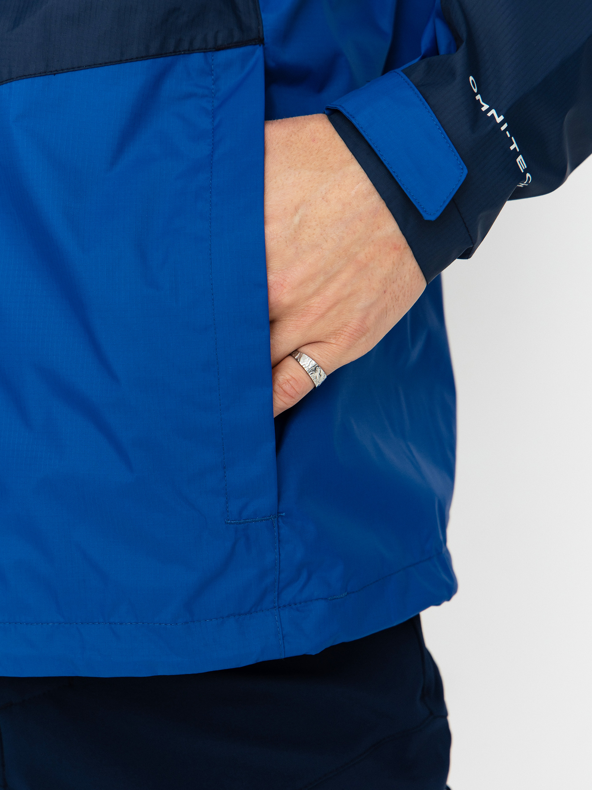 Bunda Columbia Pouring Adventure III (collegiate navy)