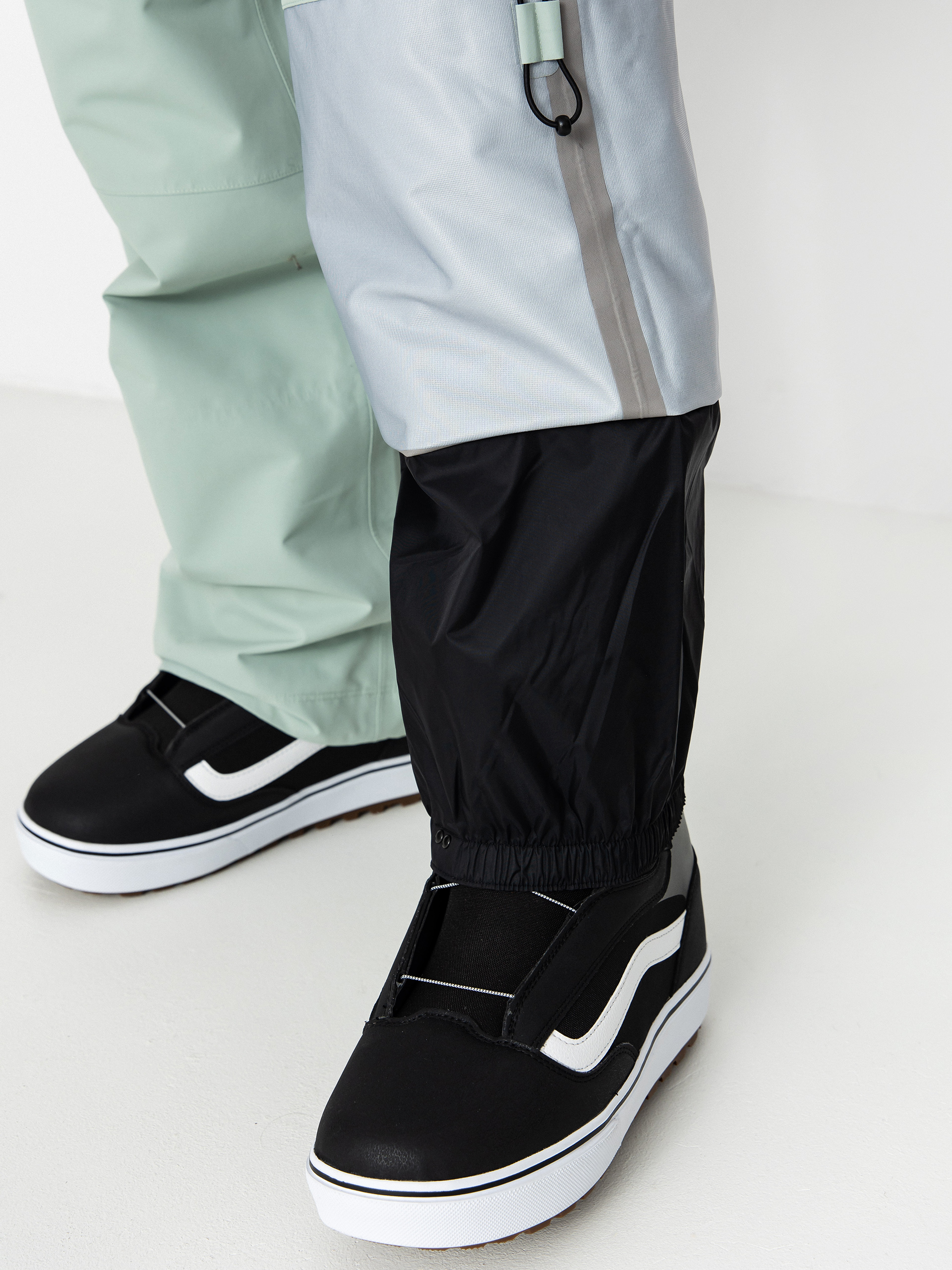 Pánské Snowboardové kalhoty  Vans MTE High Country 3L 2.0 (gray olive)