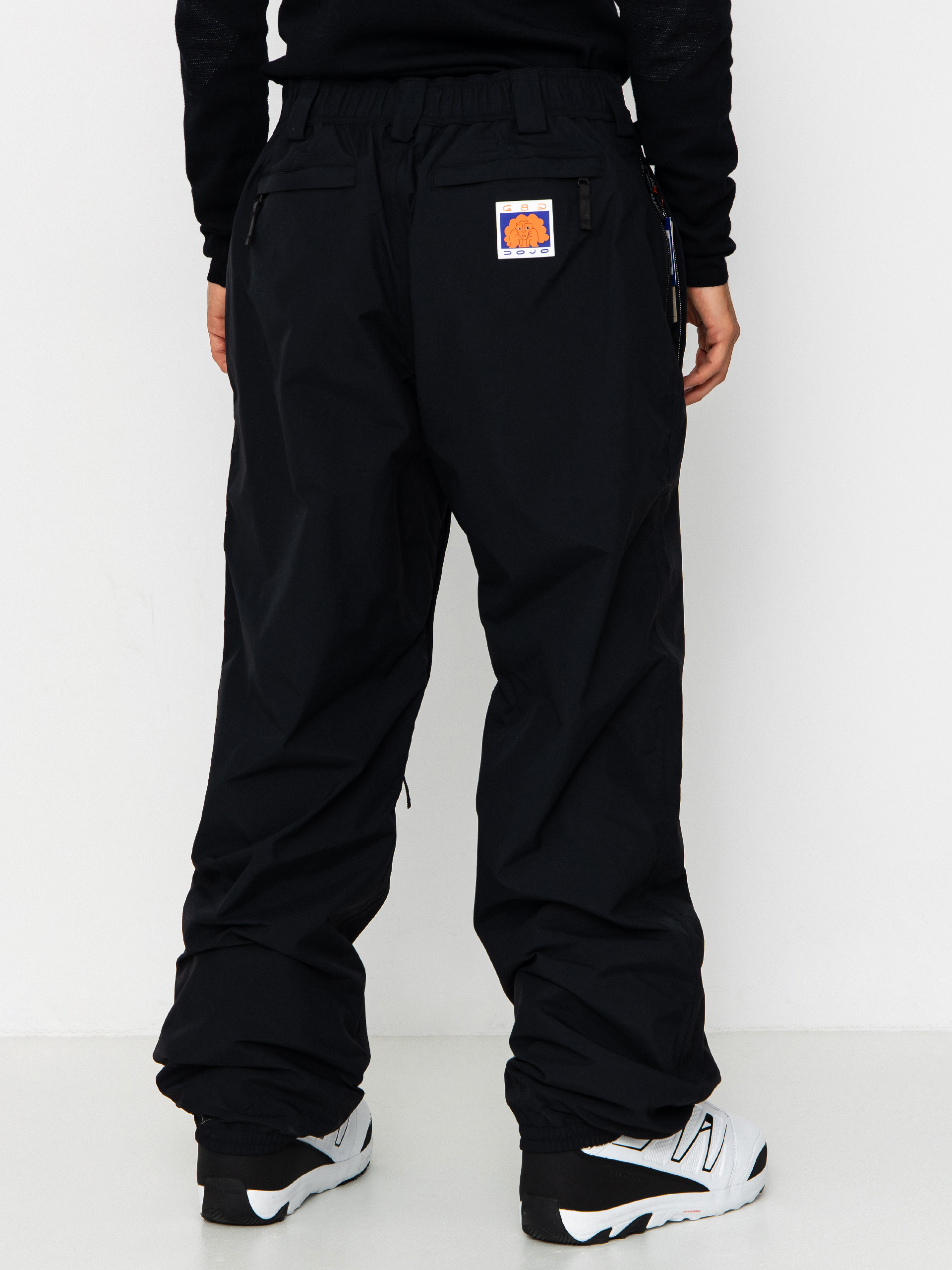 Pánské Snowboardové kalhoty  686 Gore-TeX Dojo (black)