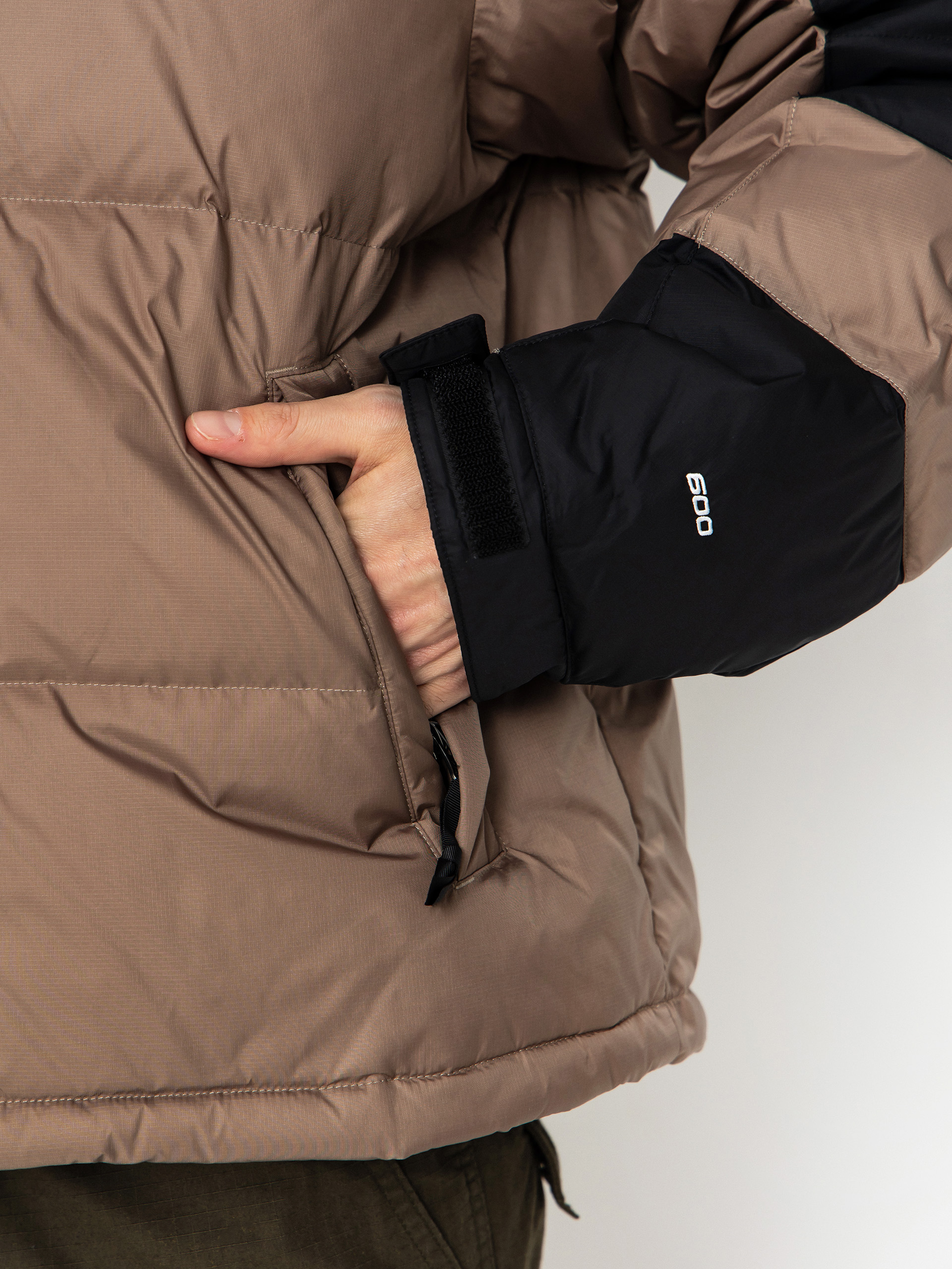 Bunda The North Face Hmlyn Baltoro (mocha brown/tnf black)
