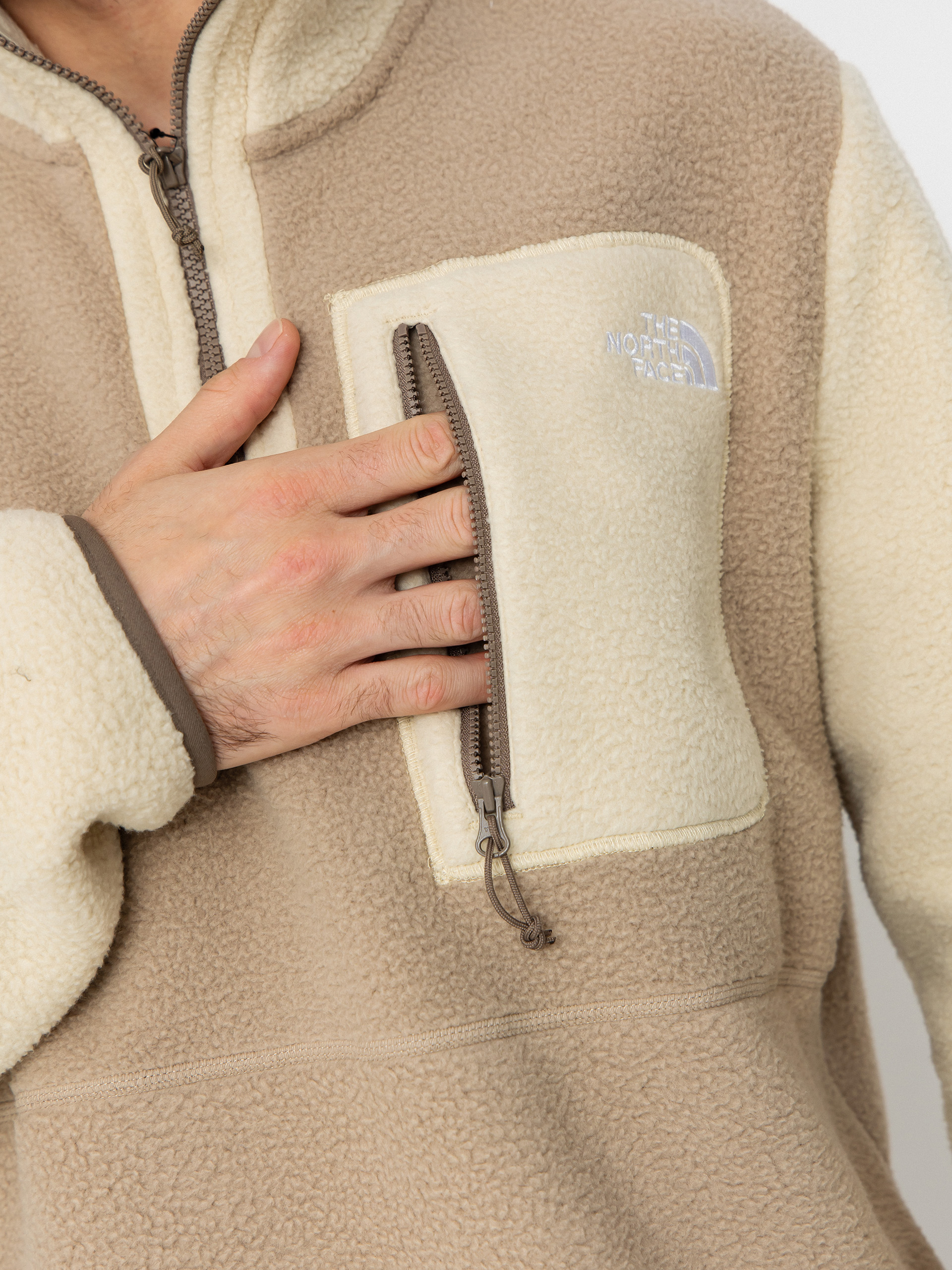 Pánský Fleecová mikina The North Face Yumiori 1/4 Zip (mushroom grey/gravel/mo)