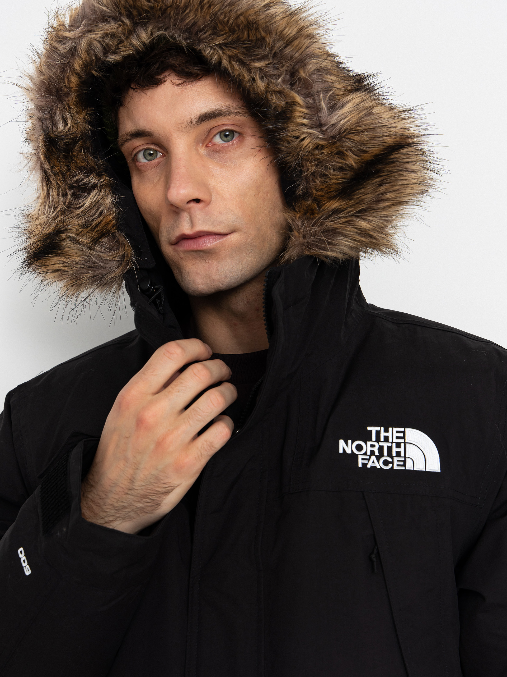 Bunda The North Face McMurdo Parka (tnf black/tnf black)