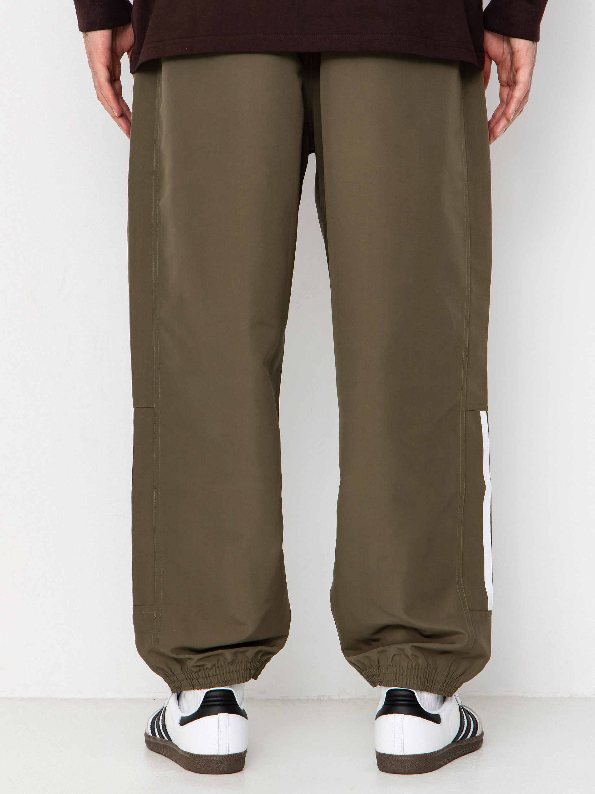 Kalhoty adidas Gatsele (olistr/white)