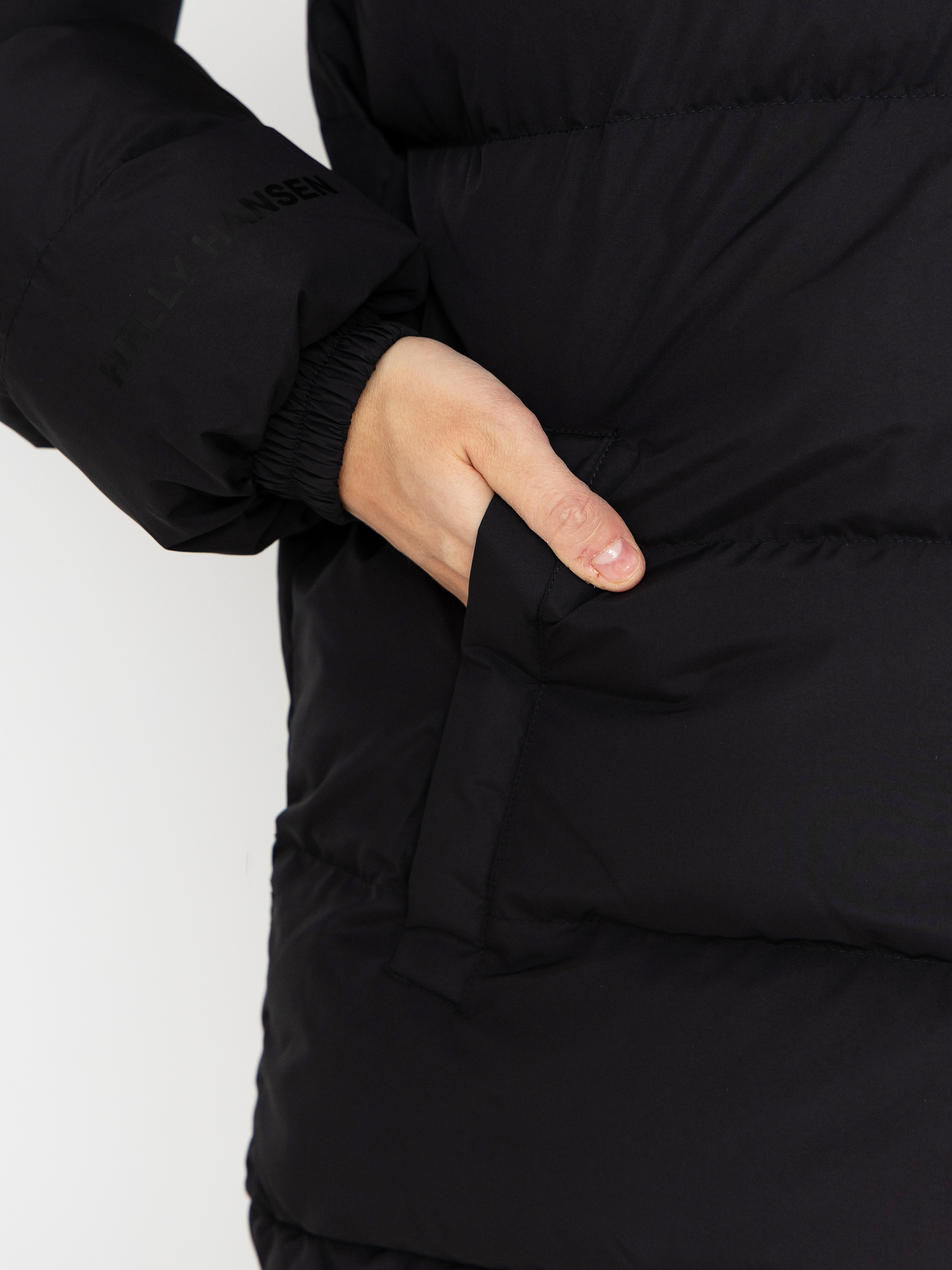 Bunda Helly Hansen Yu 23 Reversible Puffer (black)