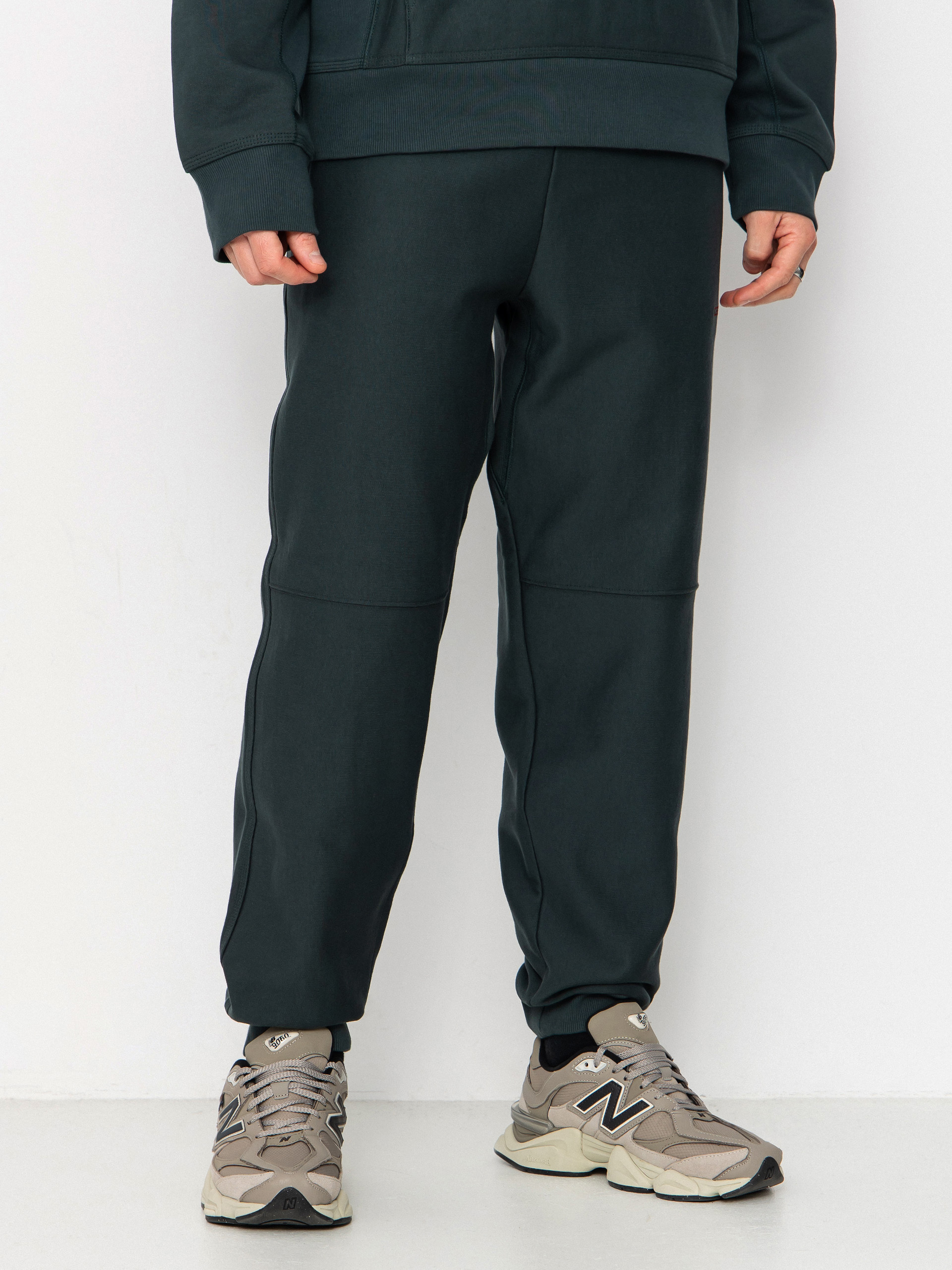 Kalhoty Carhartt WIP American Script Jogging (kale green)