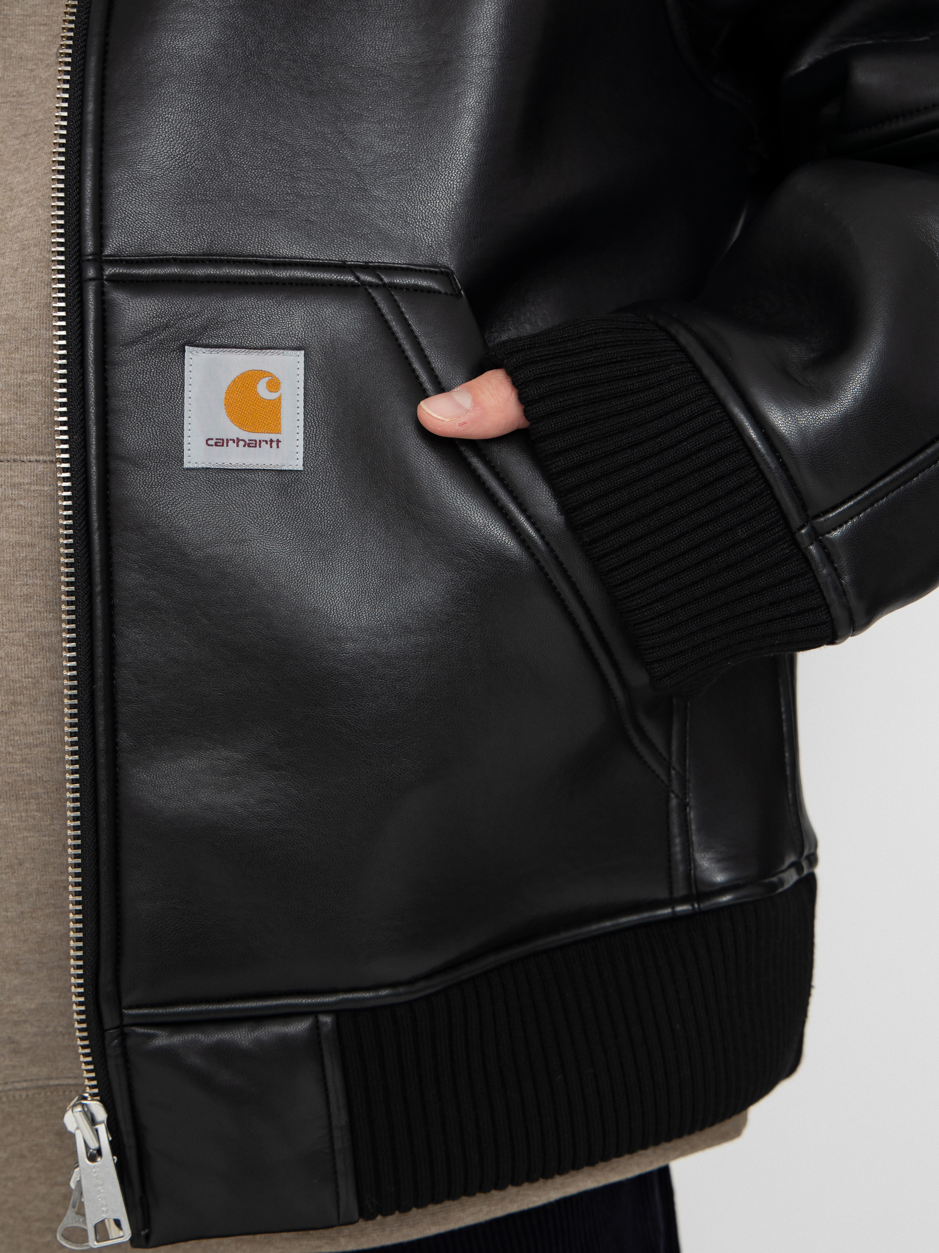 Bunda Carhartt WIP Shepton (black/natural)