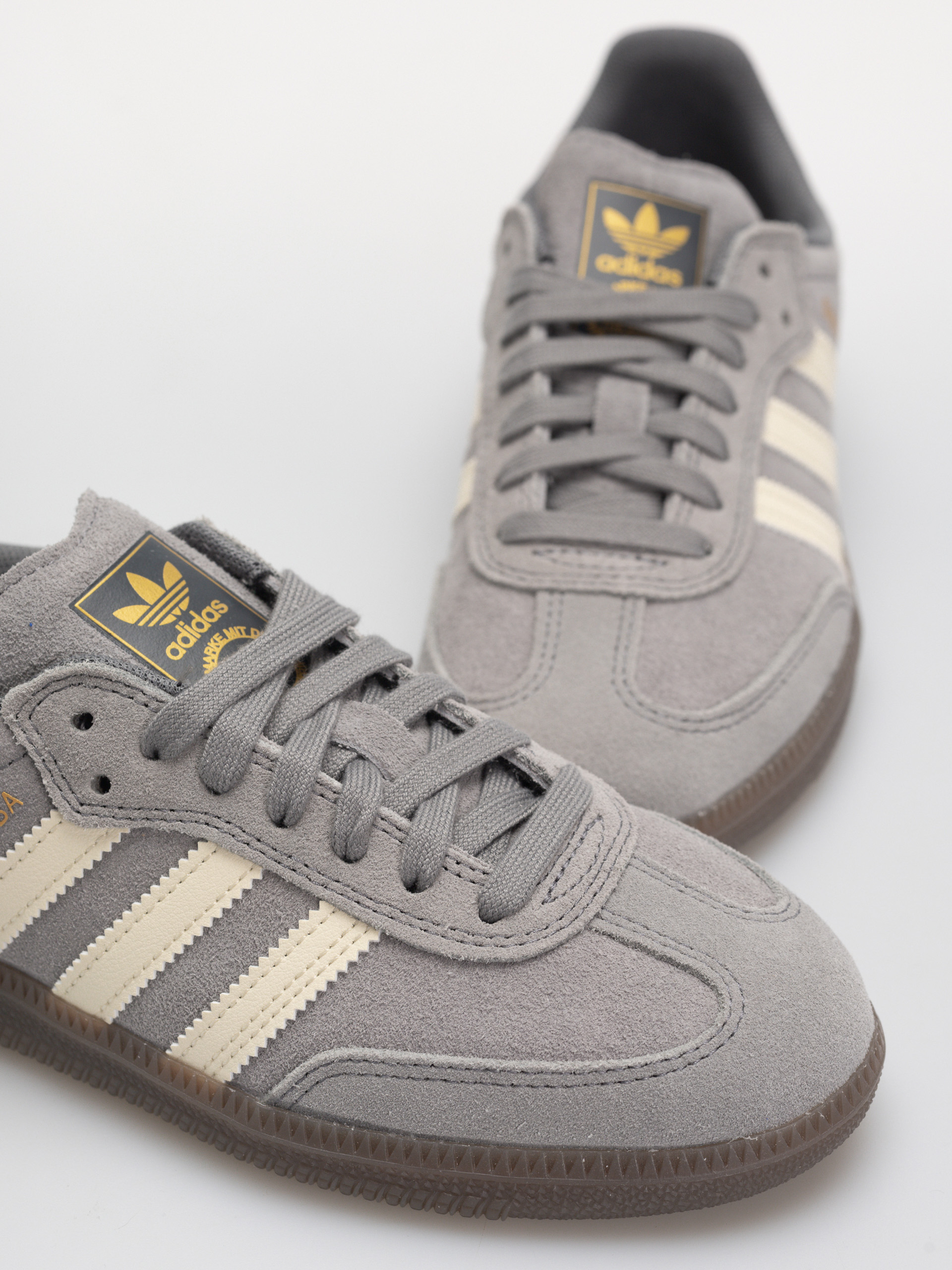 Boty adidas Samba Adv (grefou/crewht/grethr)