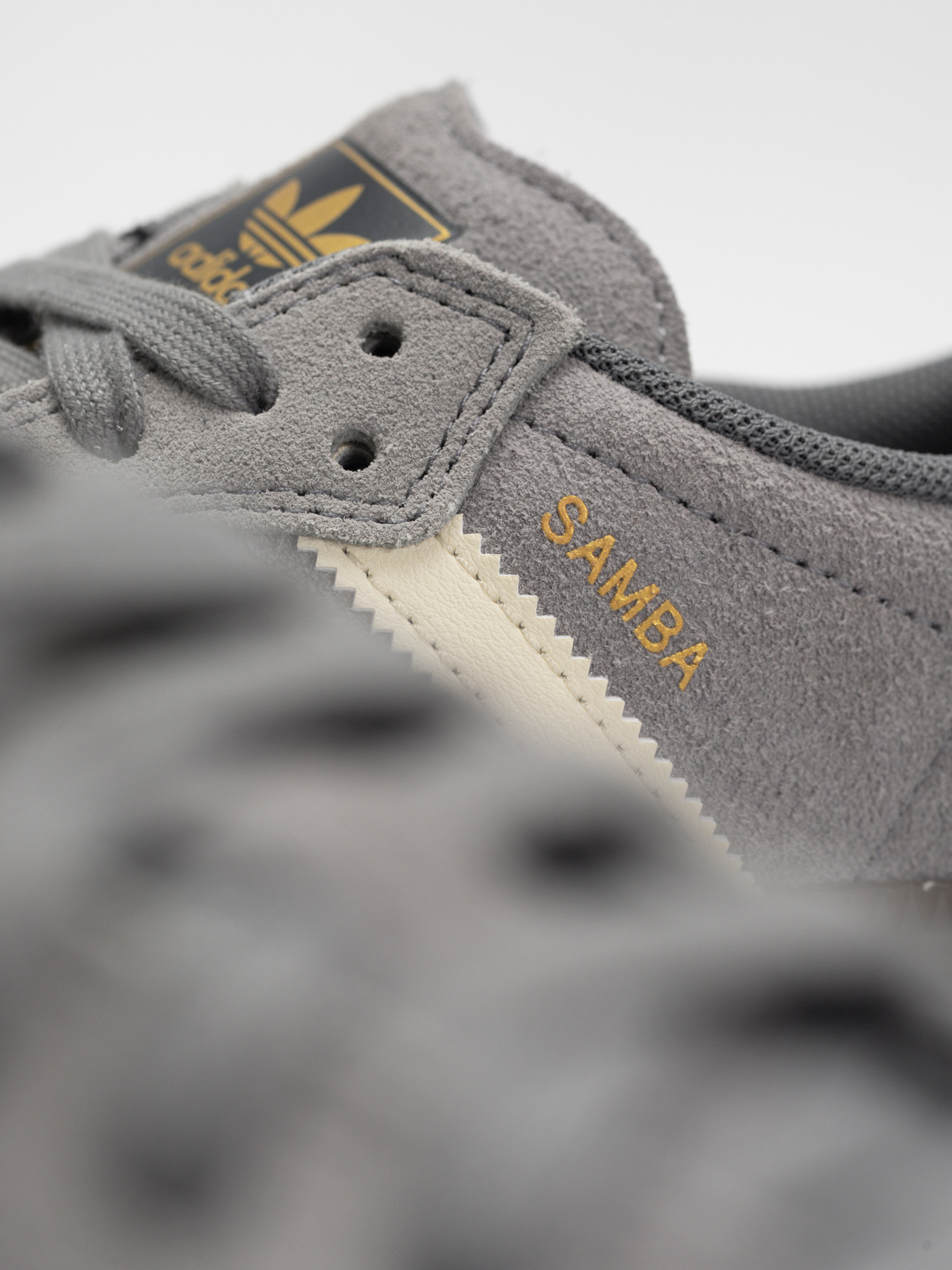 Boty adidas Samba Adv (grefou/crewht/grethr)