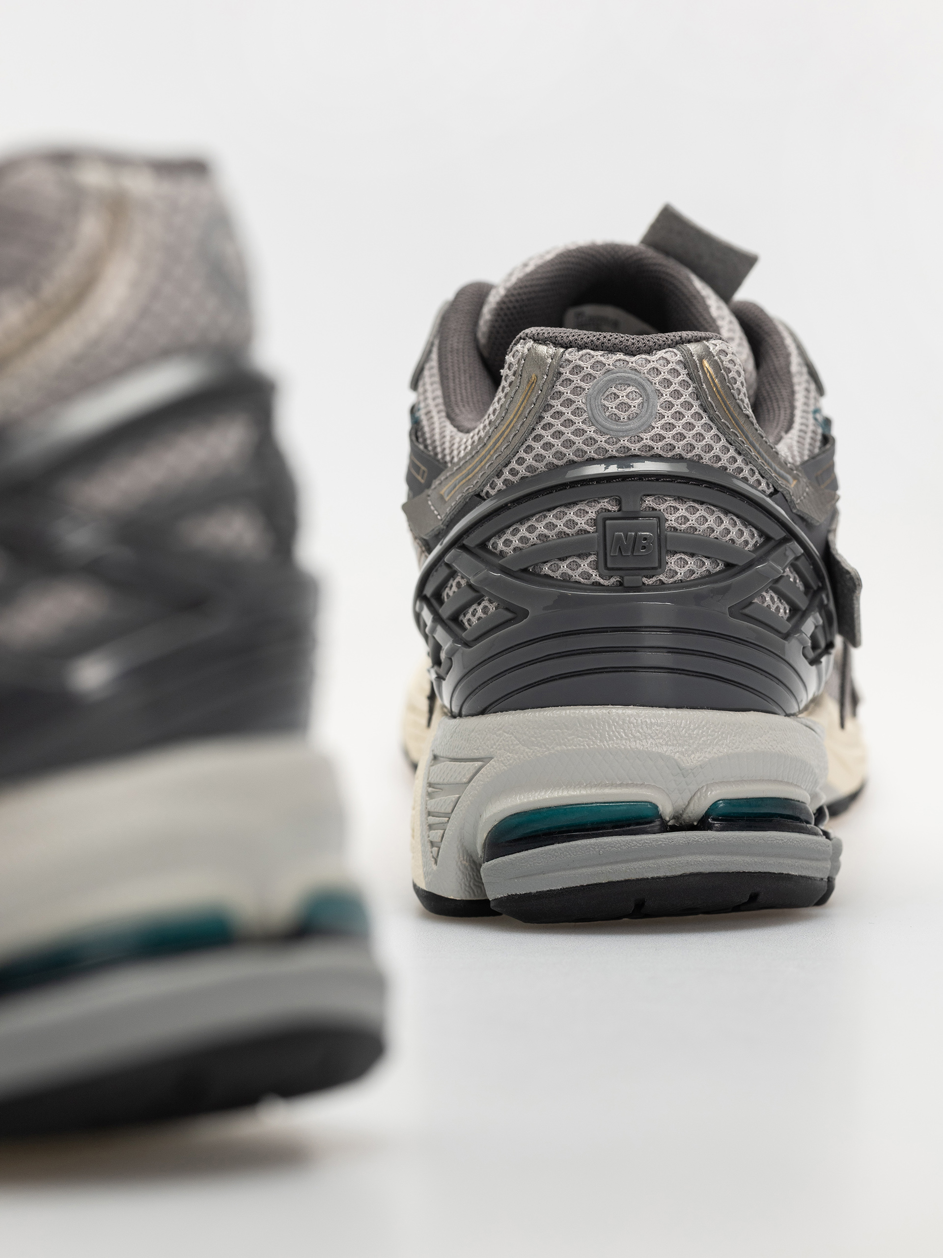 Boty New Balance 1906 (thunder brown/slate grey)