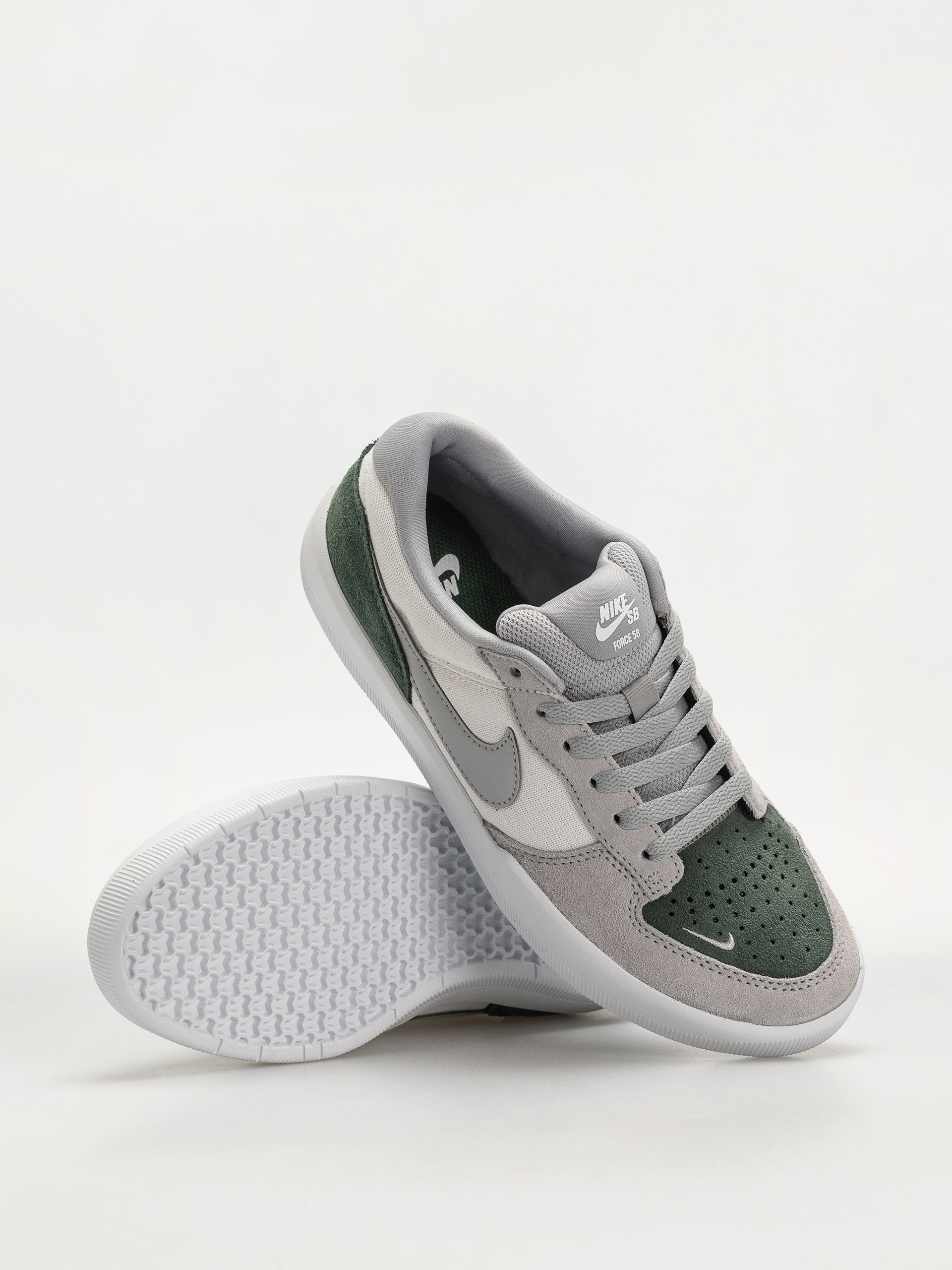 Boty Nike SB Force 58 (white/flt silver fir white)