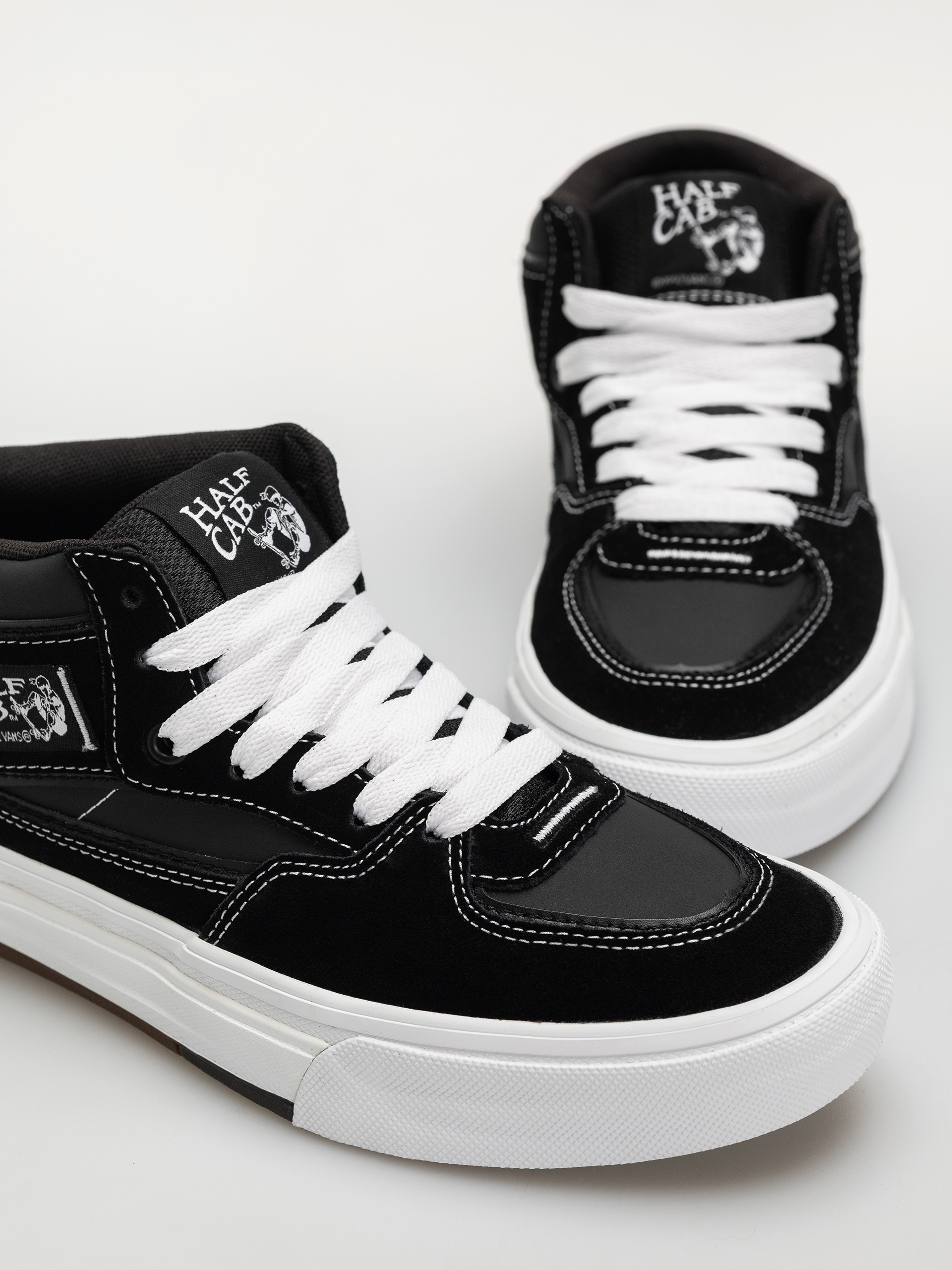 Boty Vans Skate Half Cab Wafflecup (black/white)