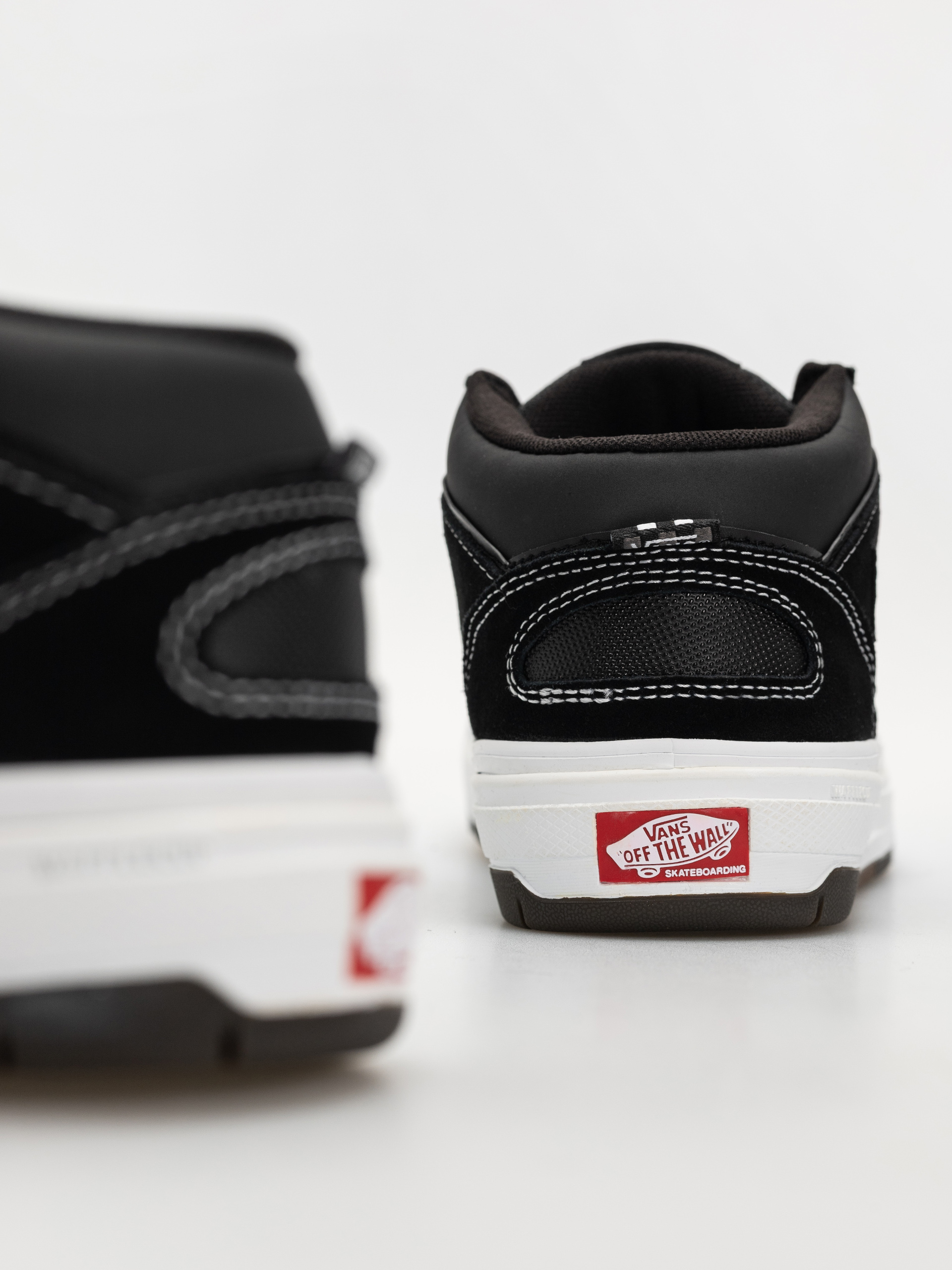 Boty Vans Skate Half Cab Wafflecup (black/white)