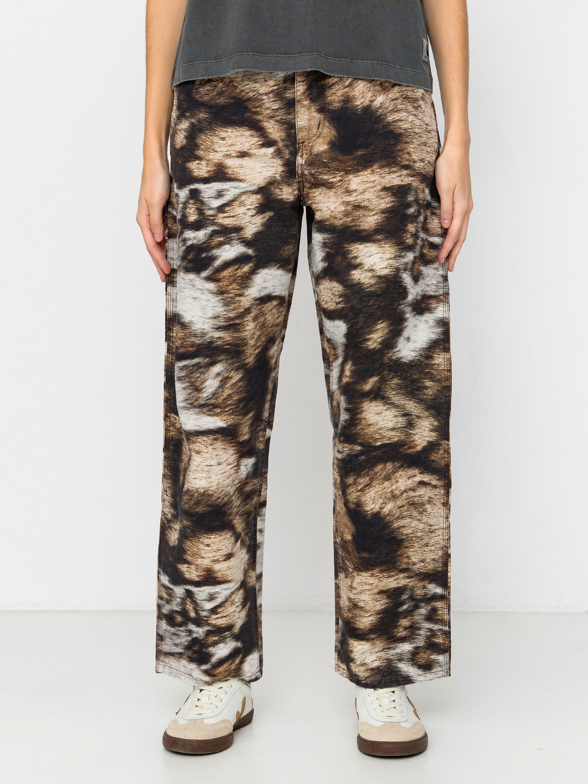 Kalhoty Carhartt WIP Brandon Single Knee Wmn (wild dog print/stone washed)