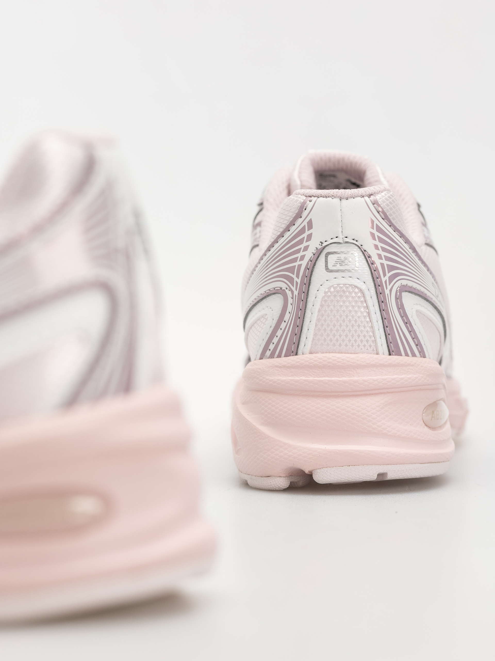 Boty New Balance 740 JR (pink salt/stone pink)