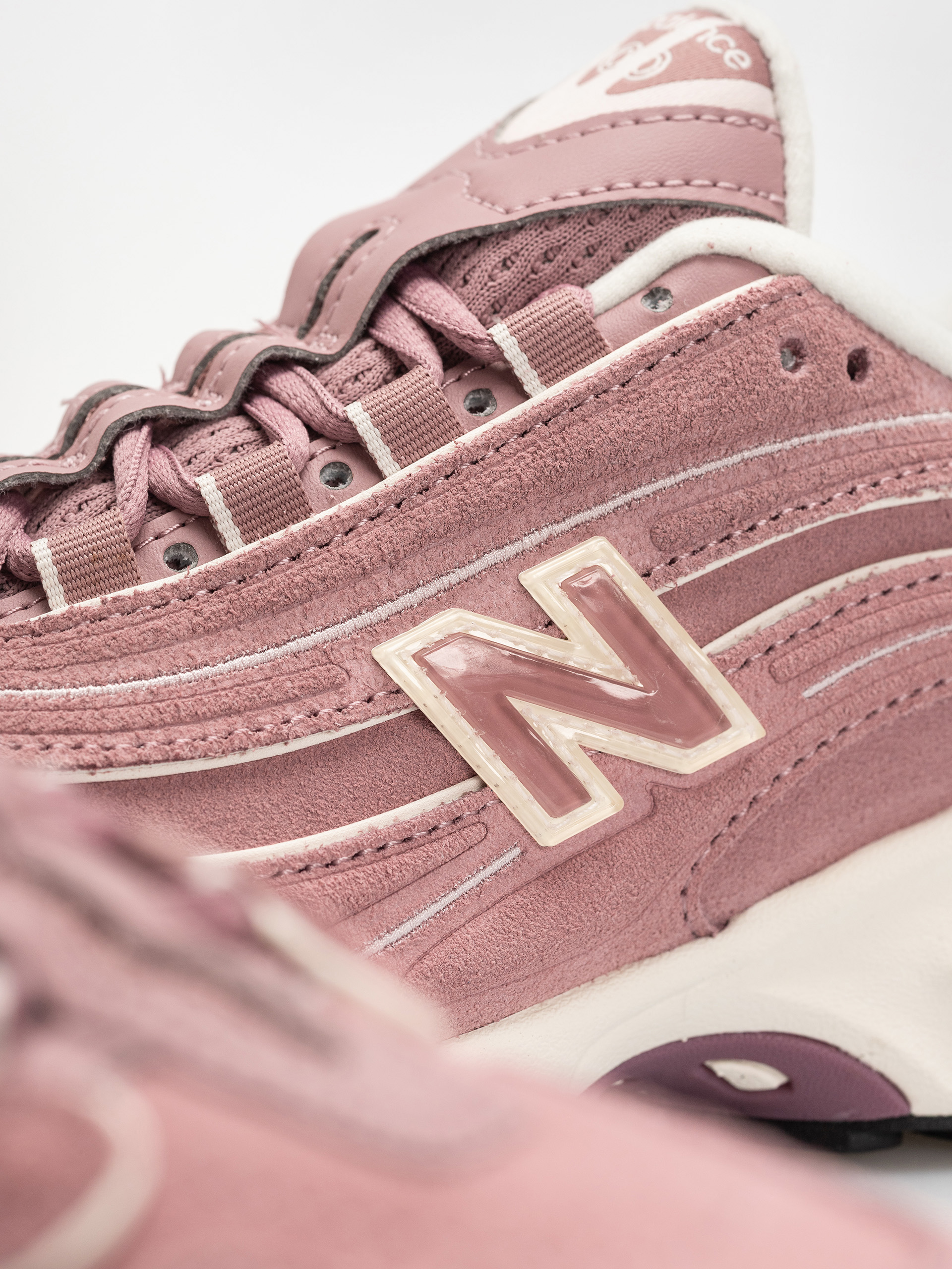 Boty New Balance 1000 (rosewood/rosewood)