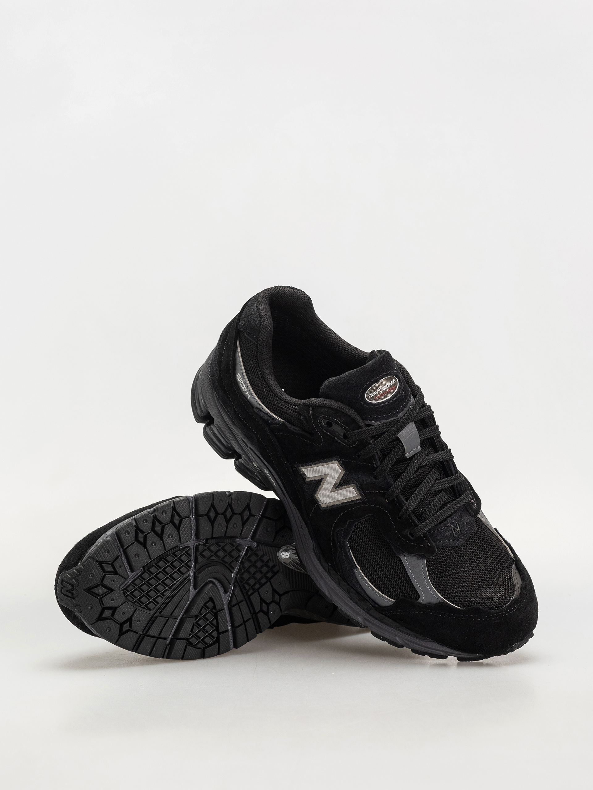 Boty New Balance 2002 (black/magnet)