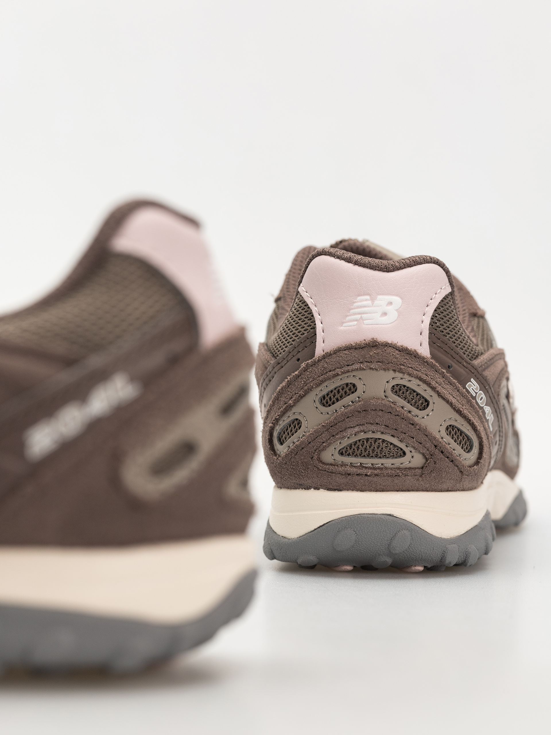 Boty New Balance 204 (cortado/stone pink)