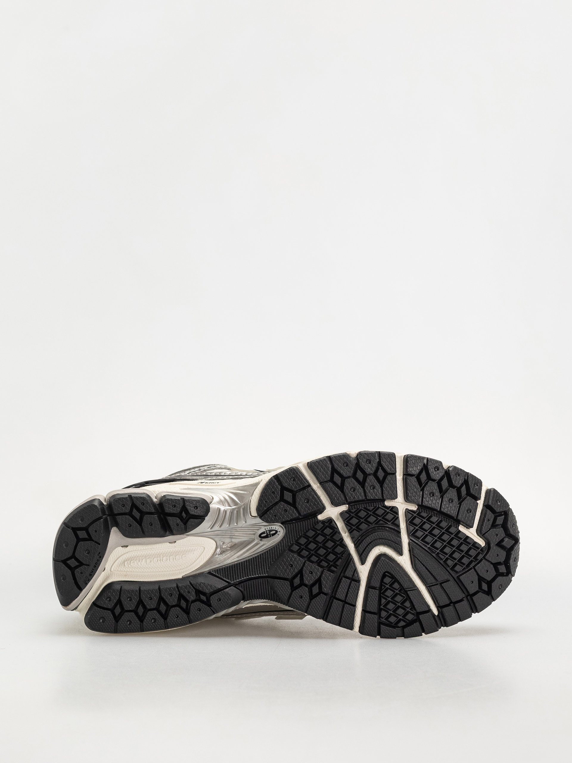 Boty New Balance 1906 (silver metallic/black/sea salt er)