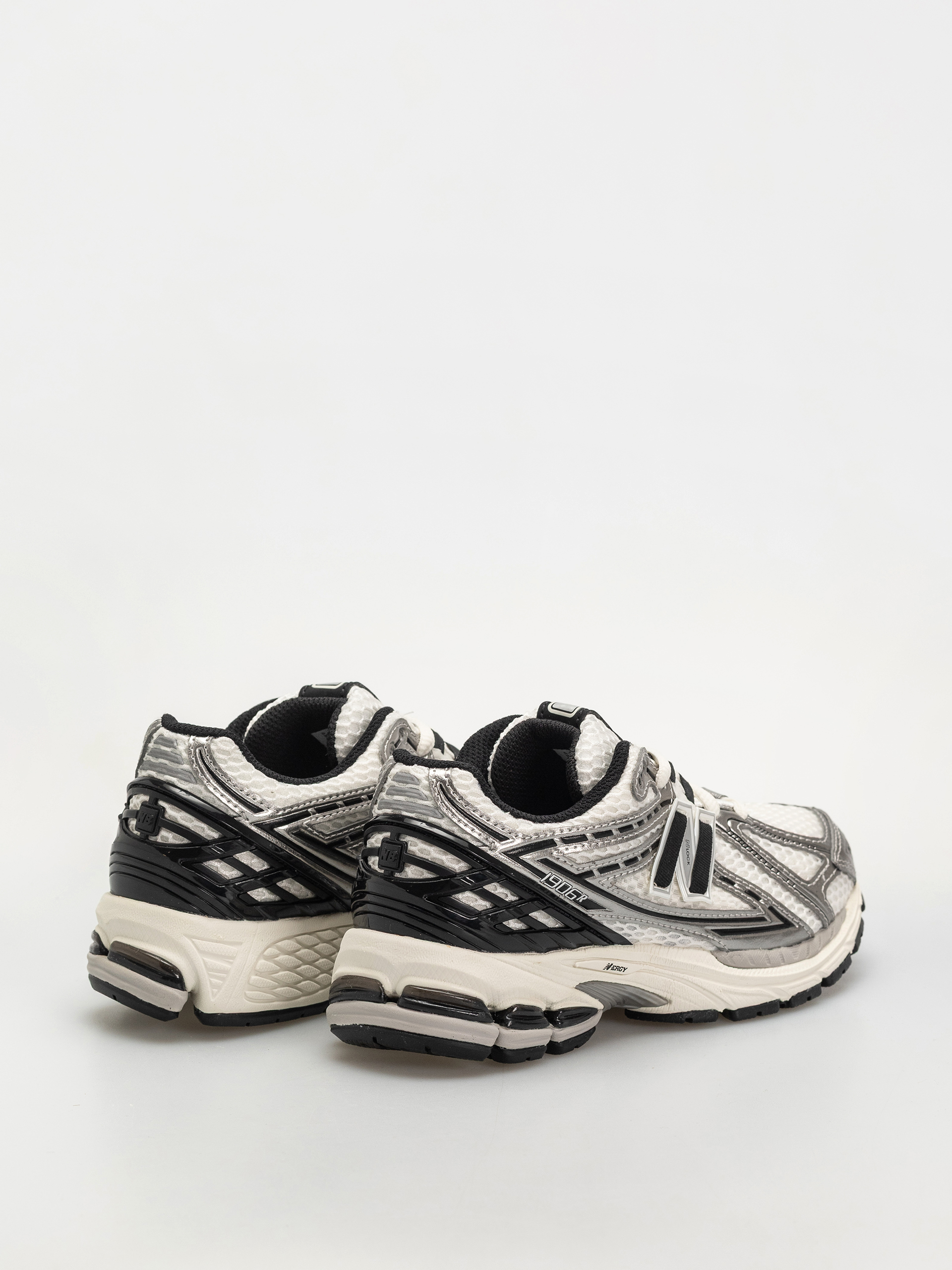 Boty New Balance 1906 (silver metallic/black/sea salt er)