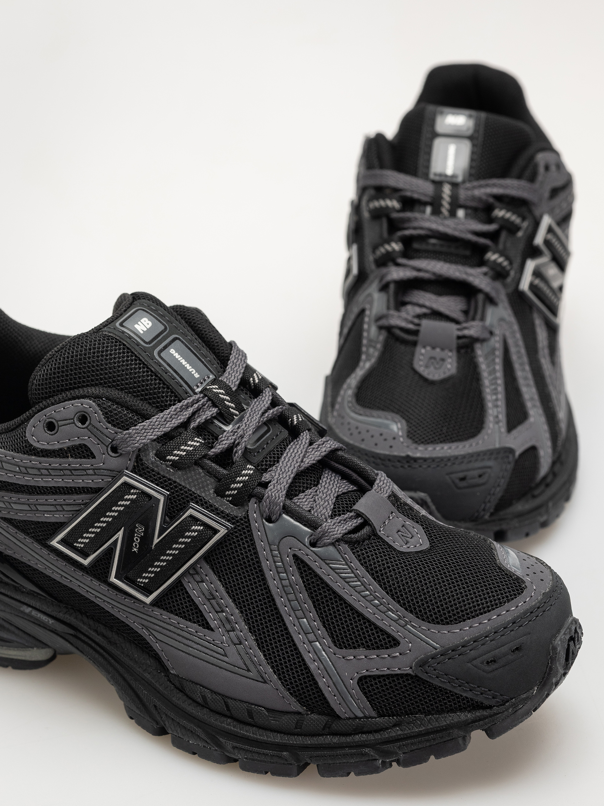 Boty New Balance 1906 (black)