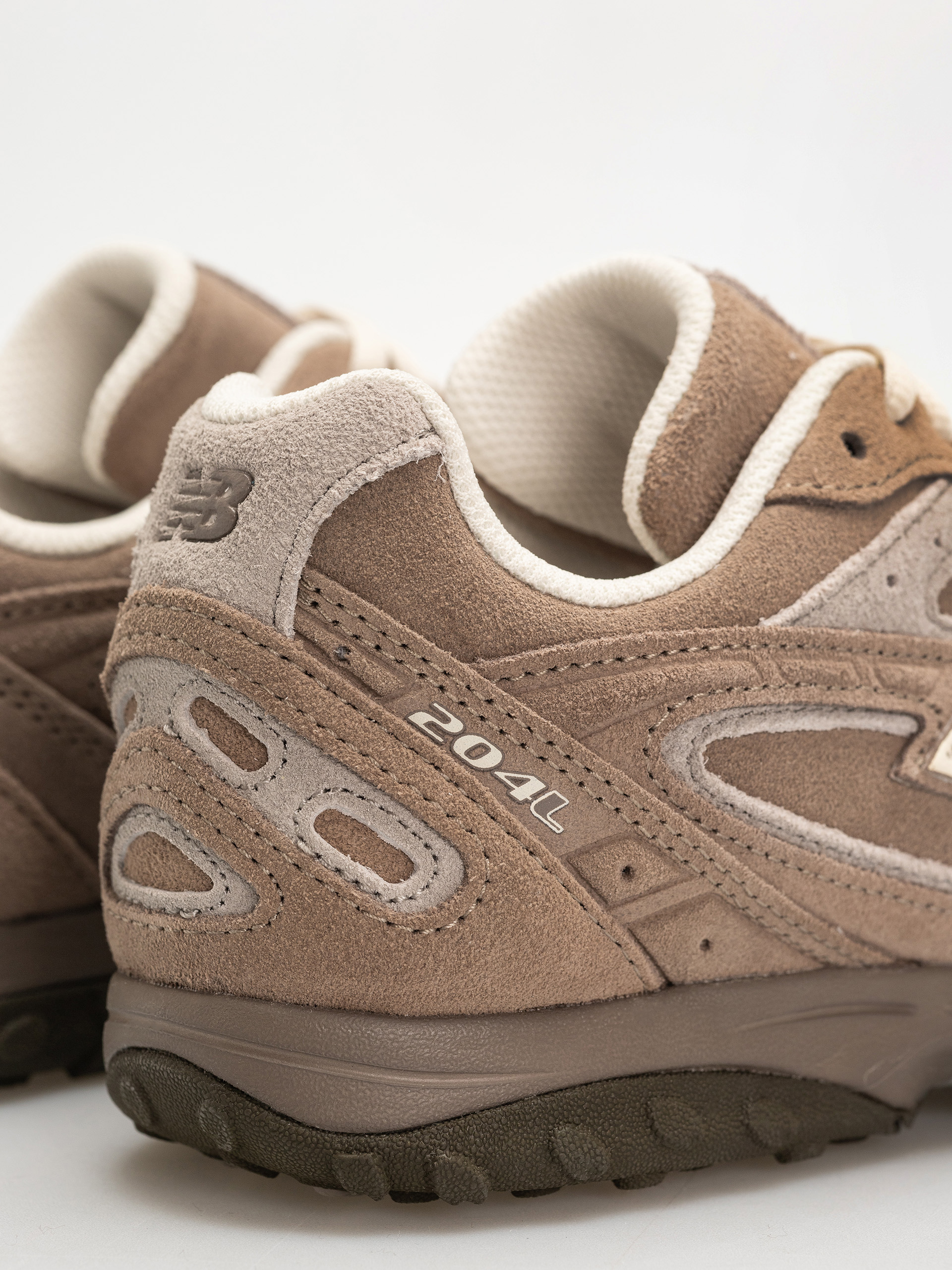 Boty New Balance 204 (mushroom/arid stone mma)