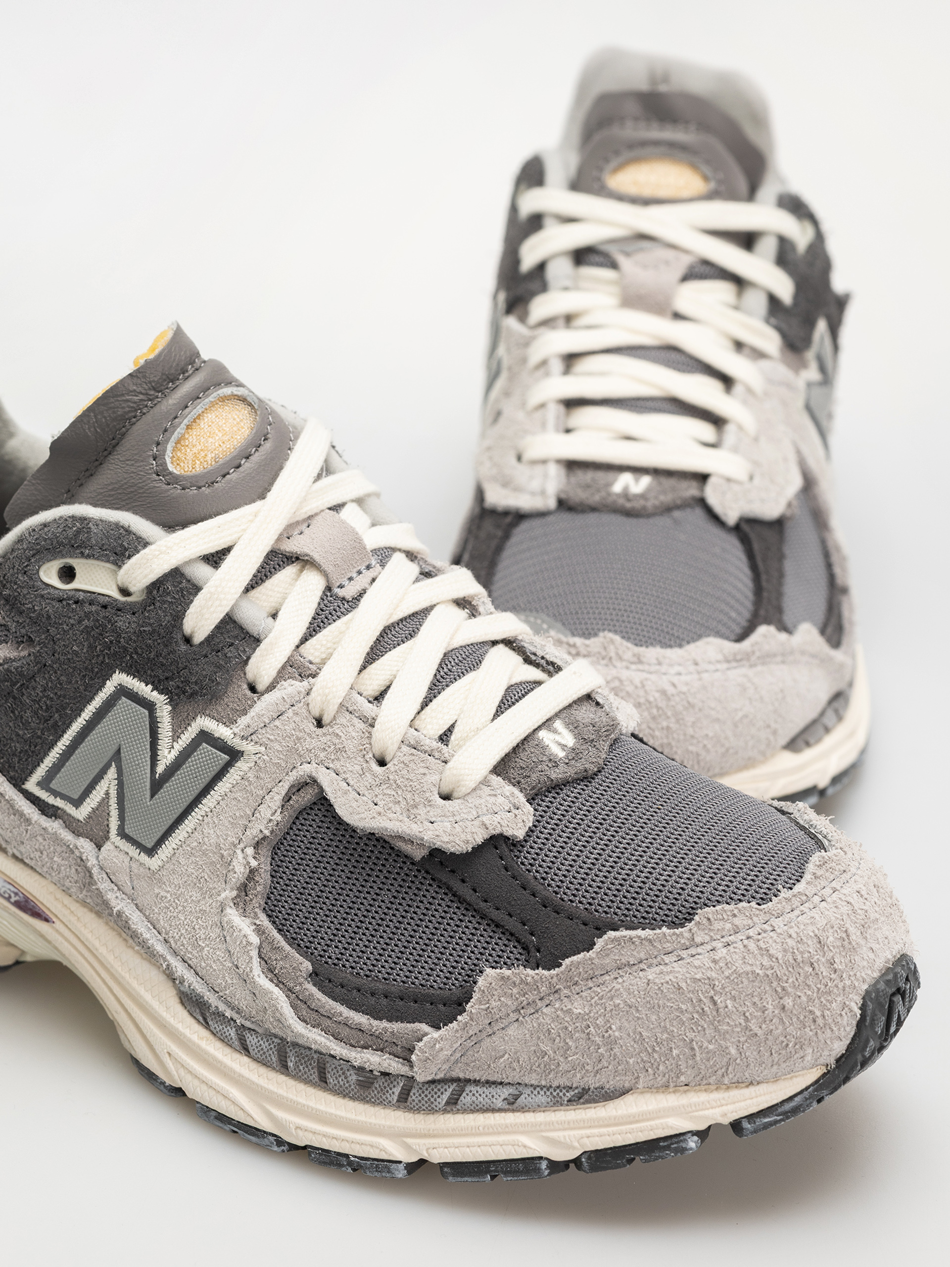 Boty New Balance 2002 (grey)
