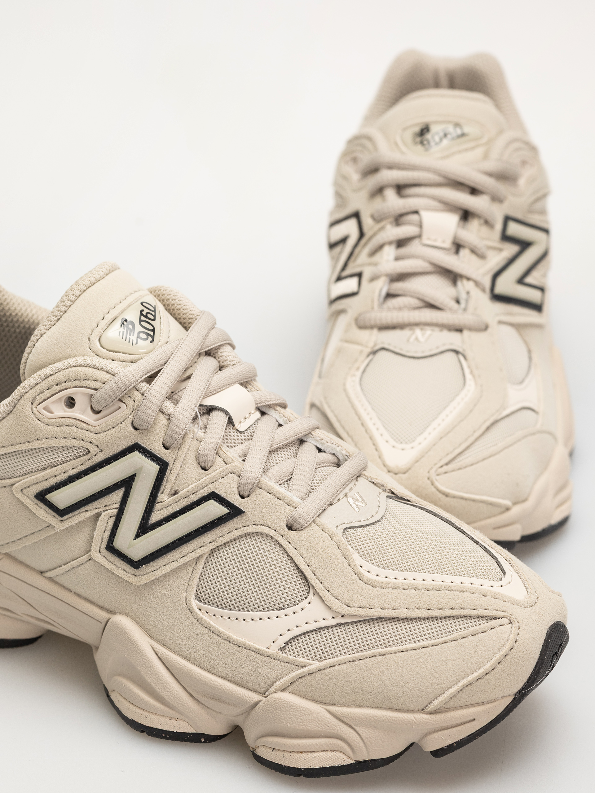 Boty New Balance 9060 JR (shipyard/linen)