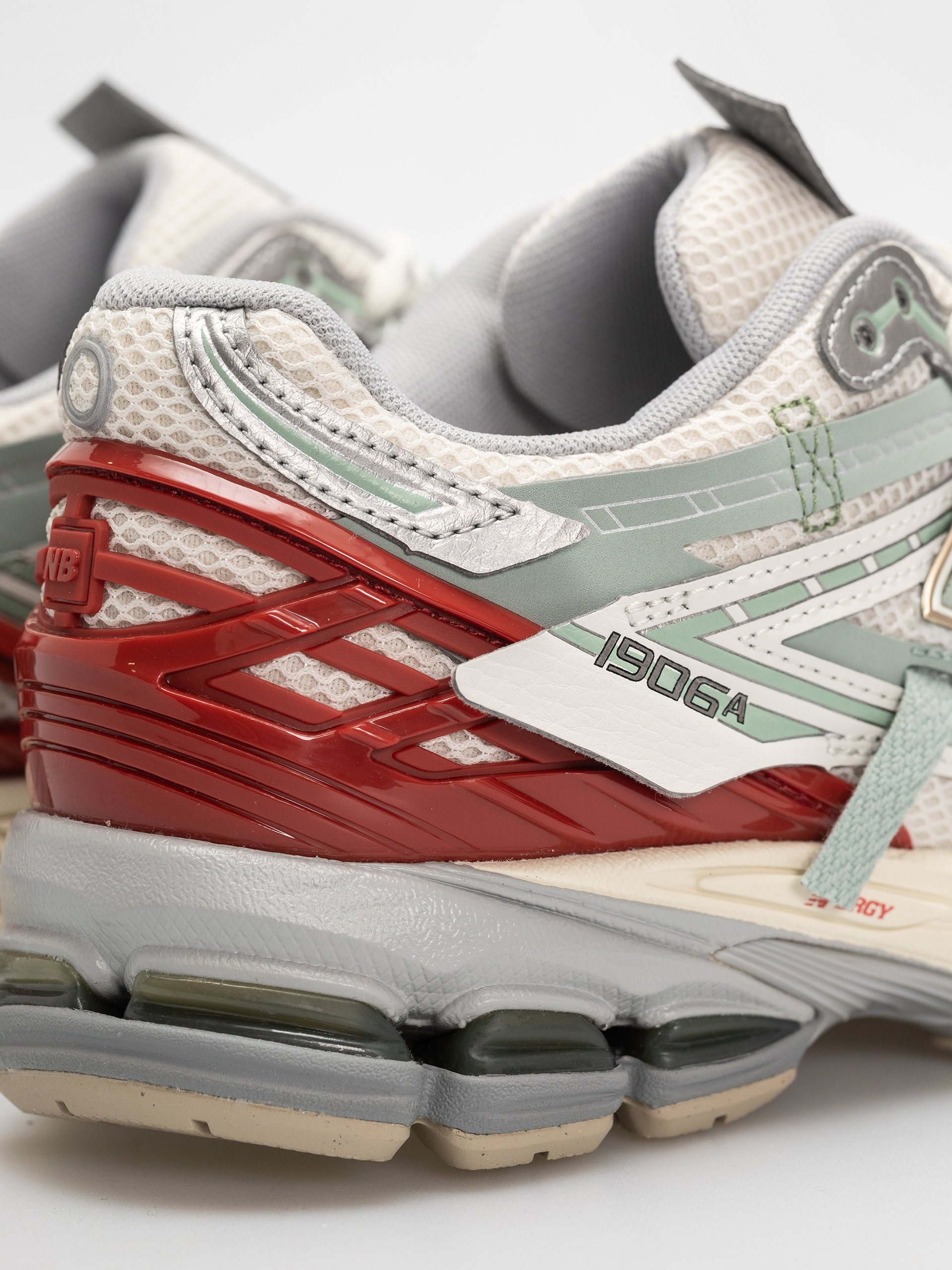 Boty New Balance 1906 (sea salt/lone star grey)