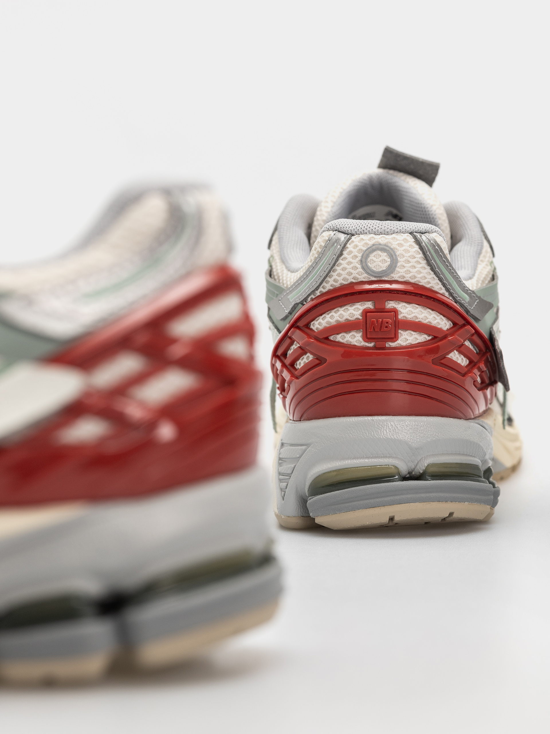 Boty New Balance 1906 (sea salt/lone star grey)