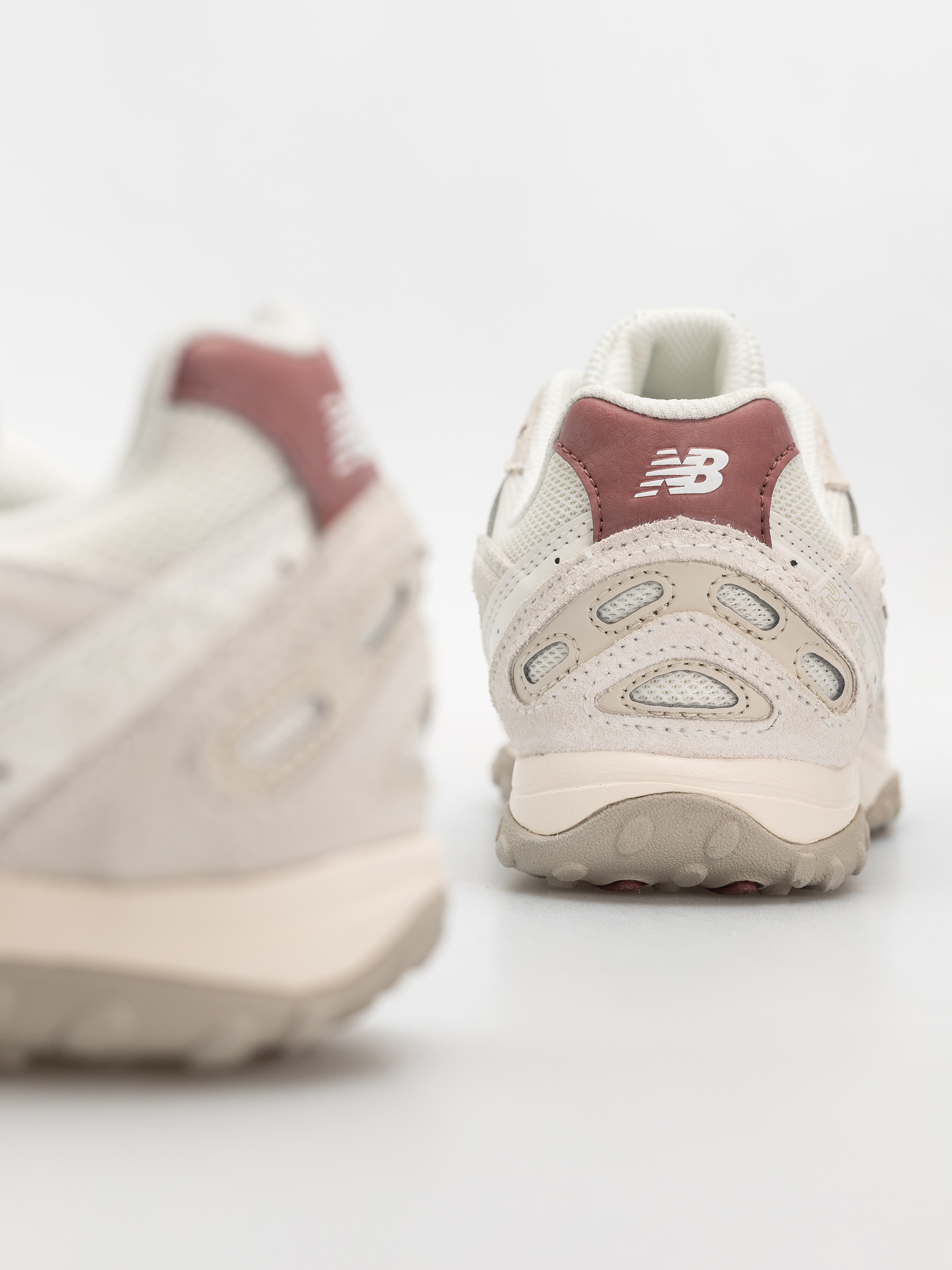 Boty New Balance 204 (sea salt/red rock)