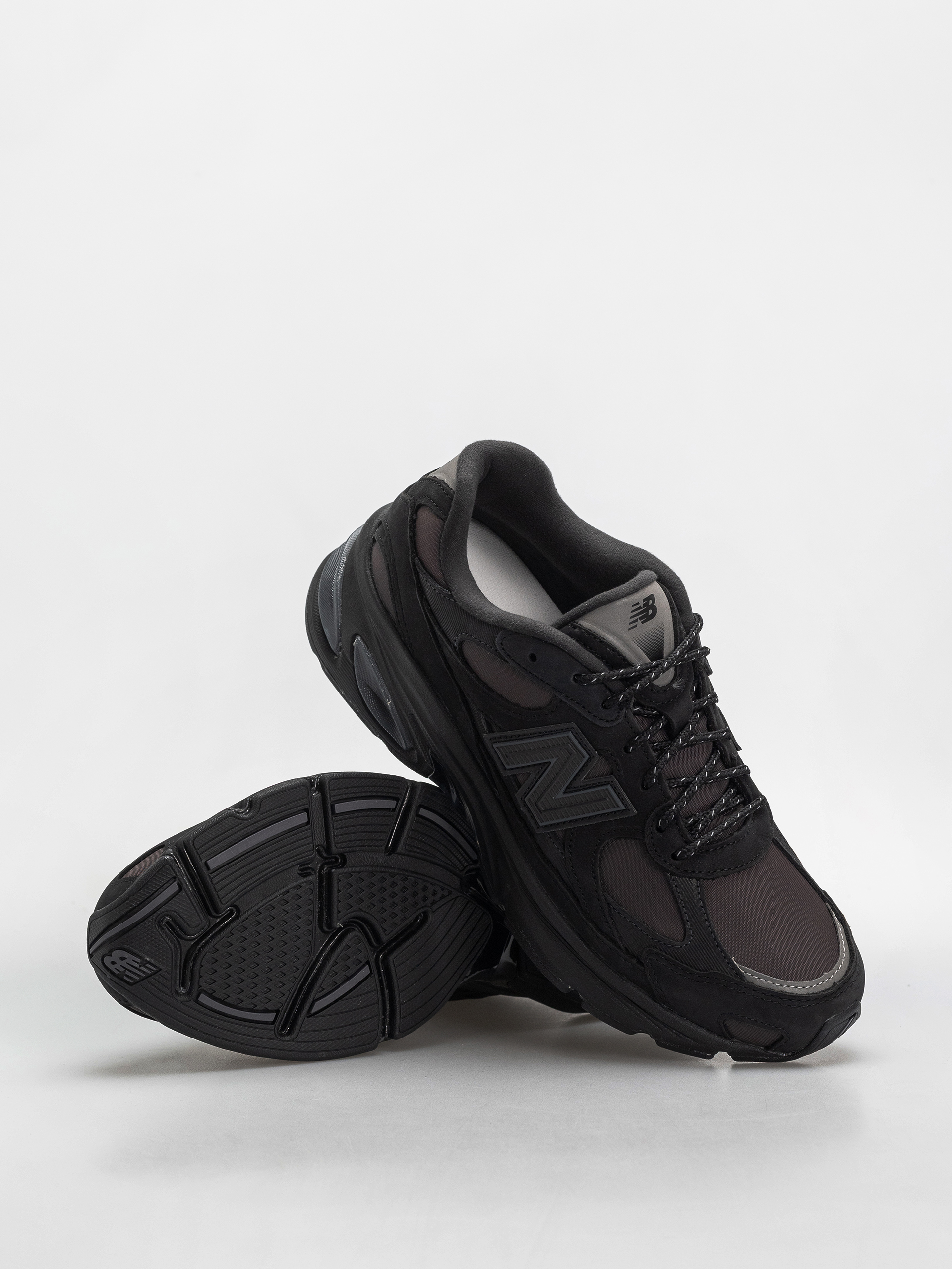 Boty New Balance 2010 (black/faded black/phantom)