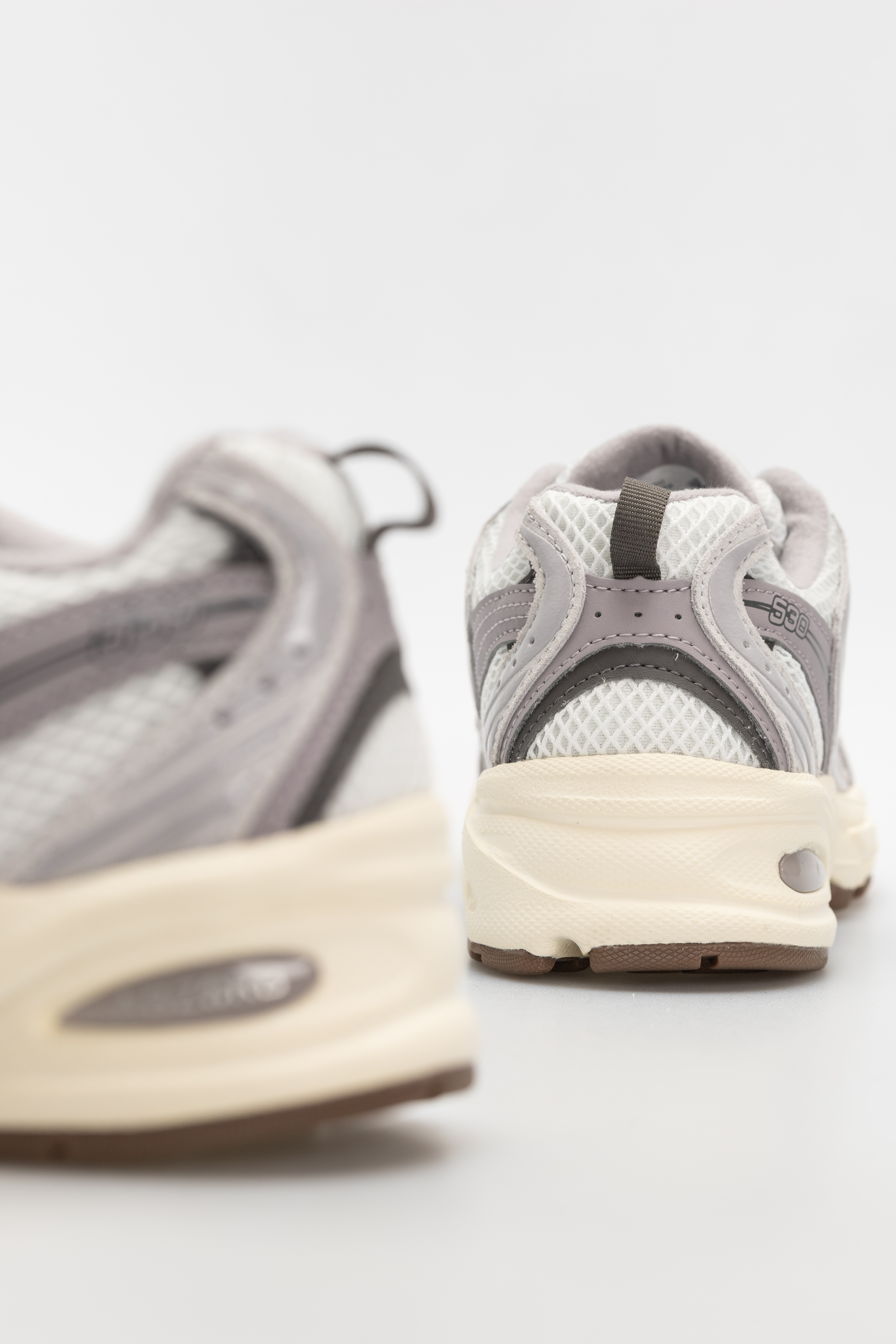 Boty New Balance 530 (grey matter/truffle salt)