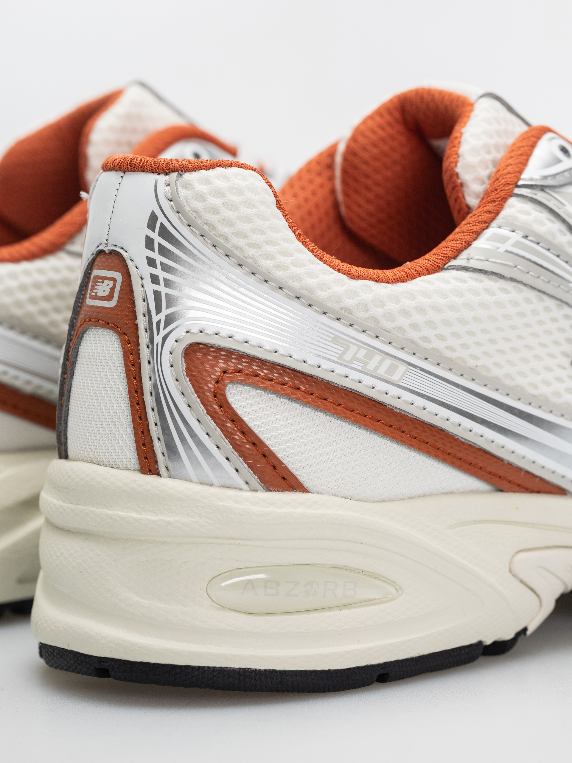 Boty New Balance 740 (angora/cinnamon)