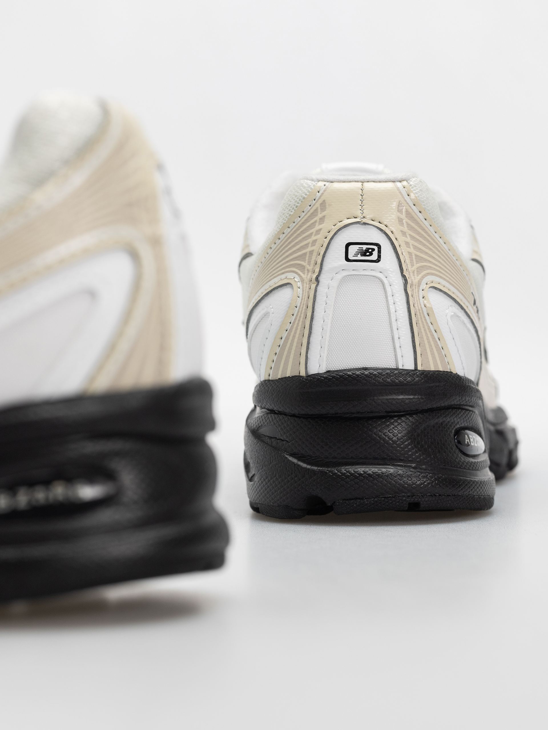 Boty New Balance 740 (timberwolf/103 white)