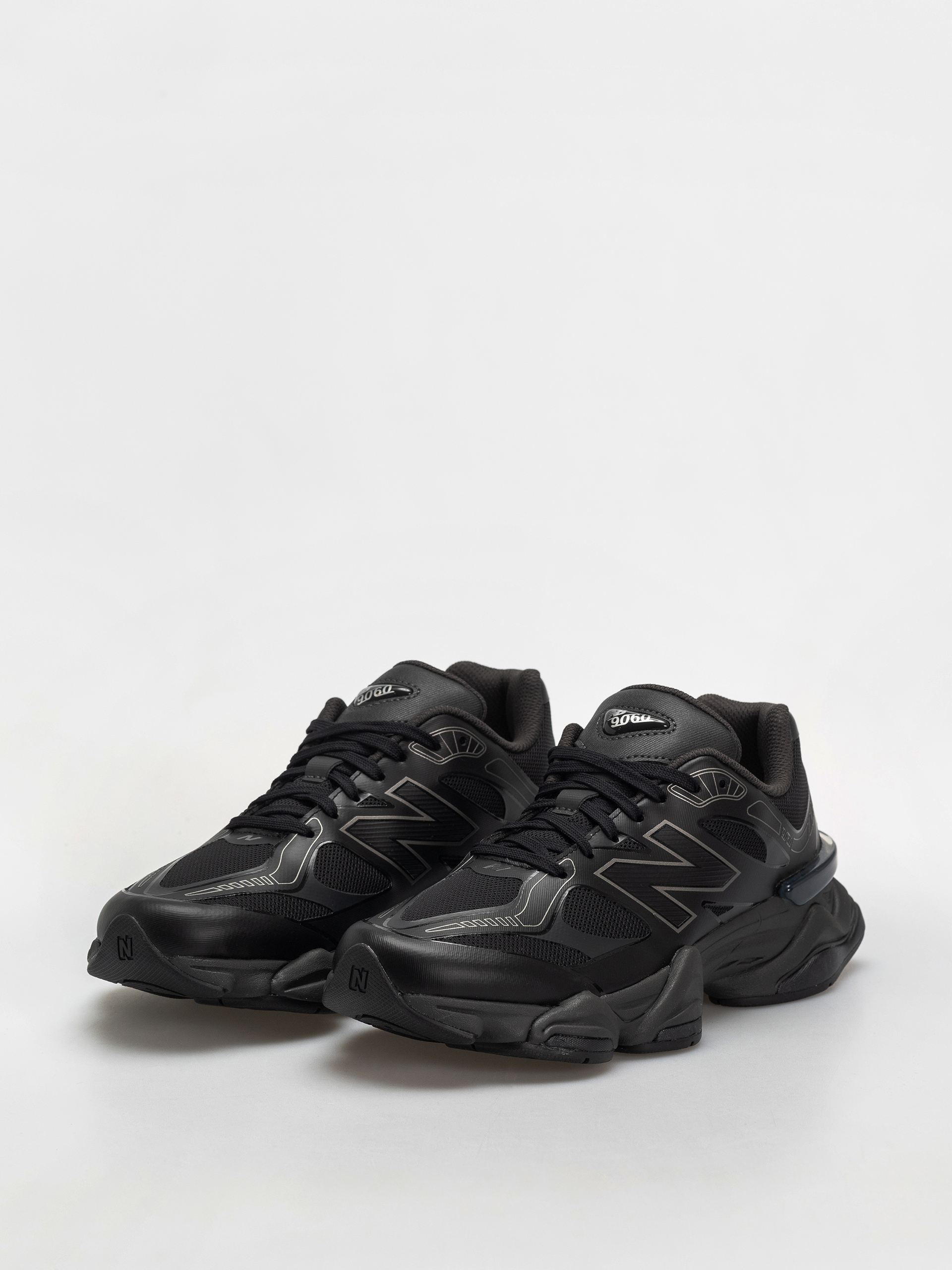 Boty New Balance 9060 (black/faded black)