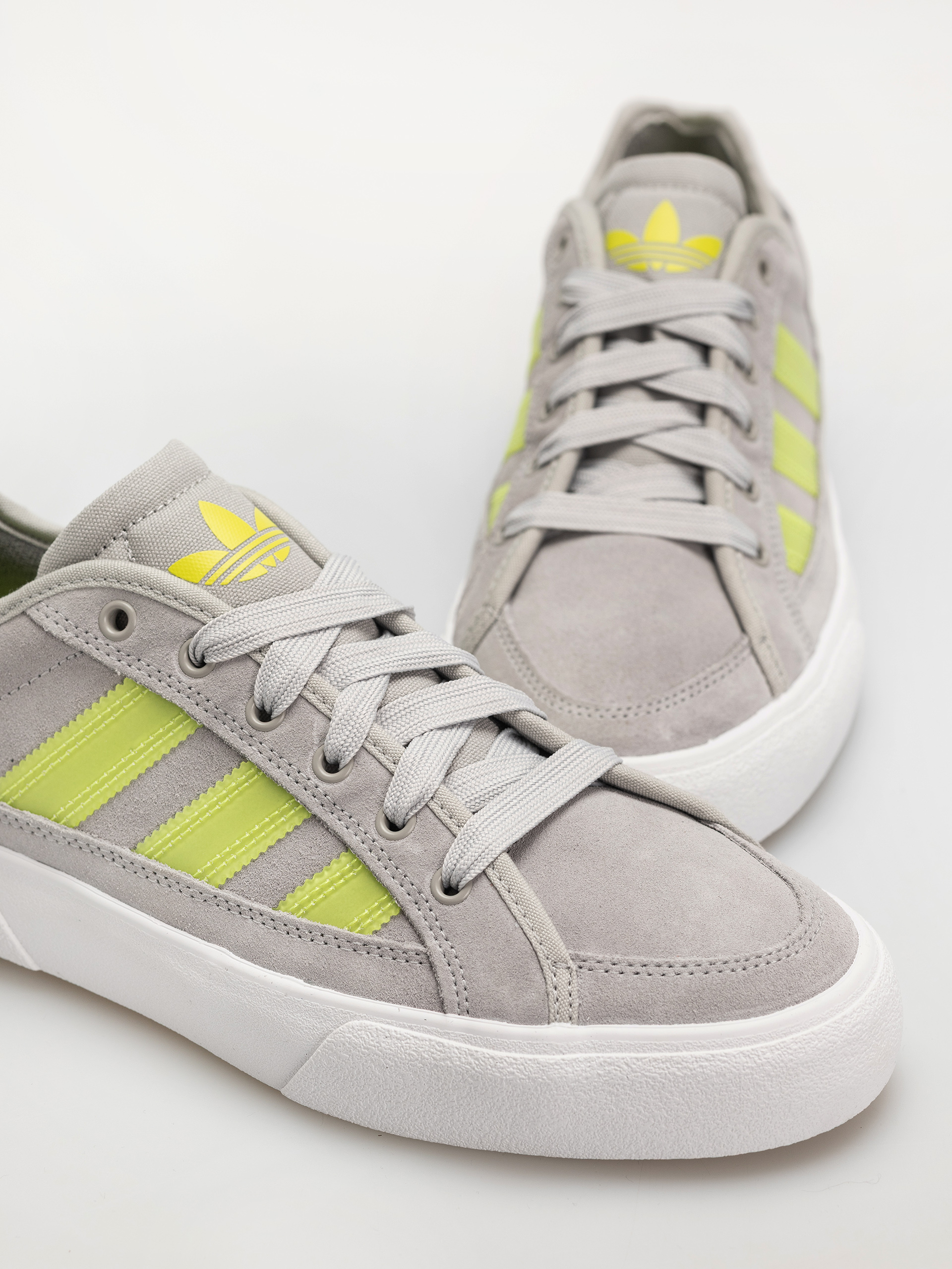 Boty adidas Court Tns Premiere (gretwo/sslime/grethr)