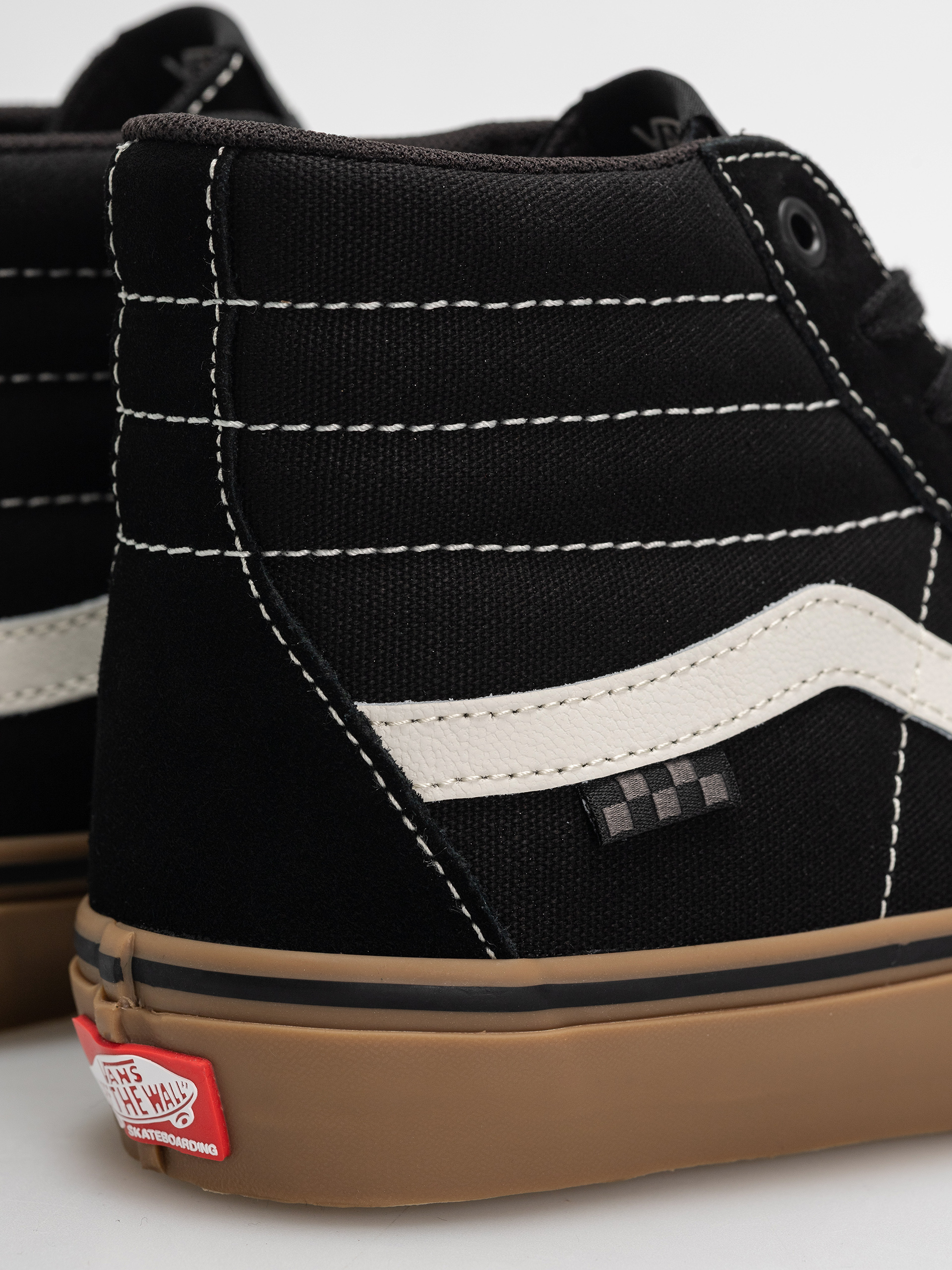 Boty Vans Skate Sk8 Hi (black/gum/white)