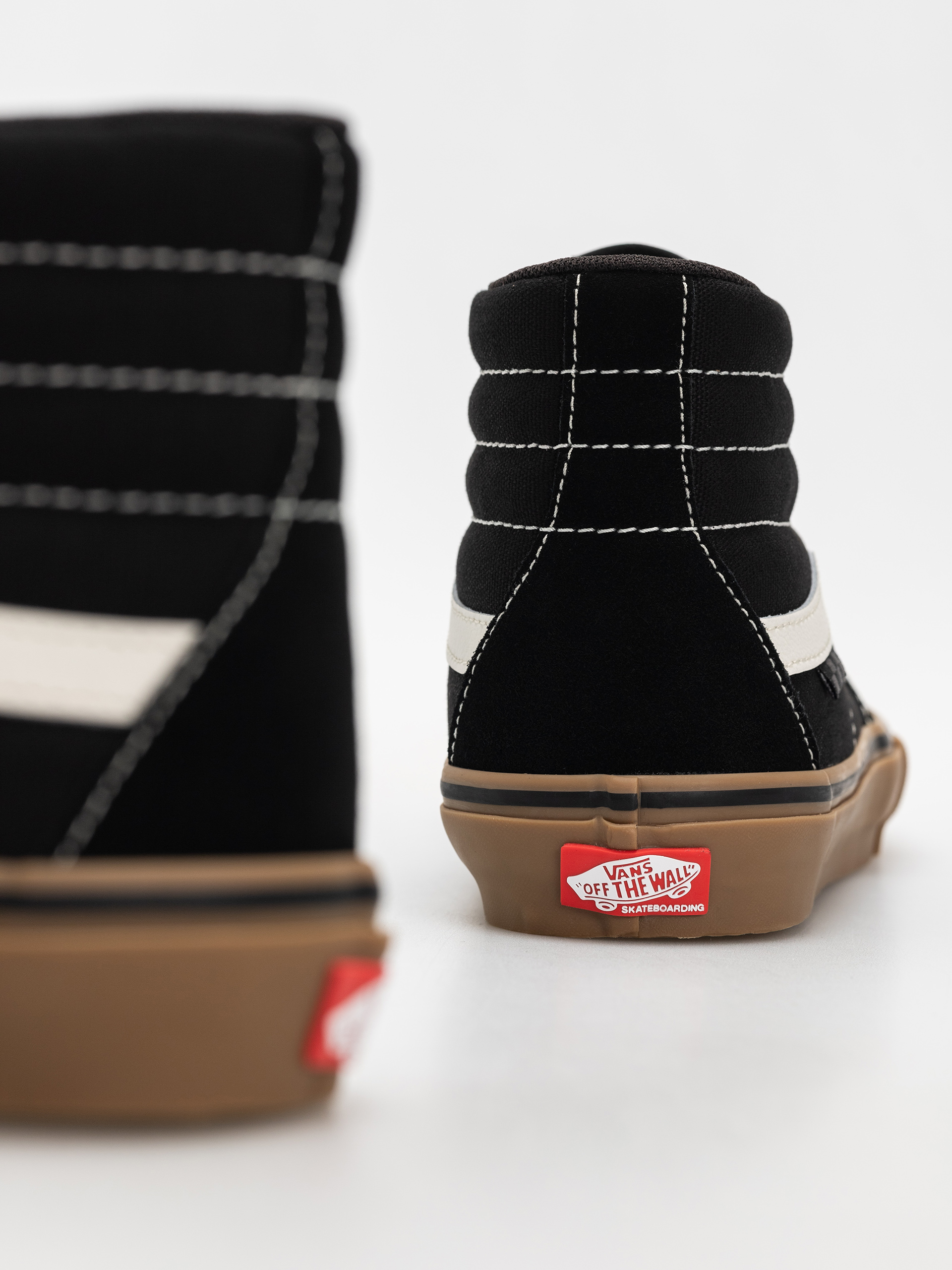 Boty Vans Skate Sk8 Hi (black/gum/white)