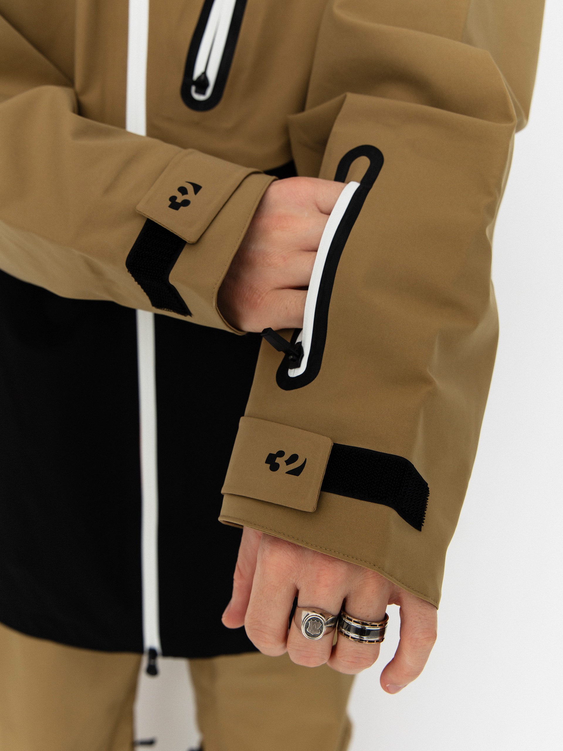 Pánská Snowboardová bunda ThirtyTwo Grasser (khaki)