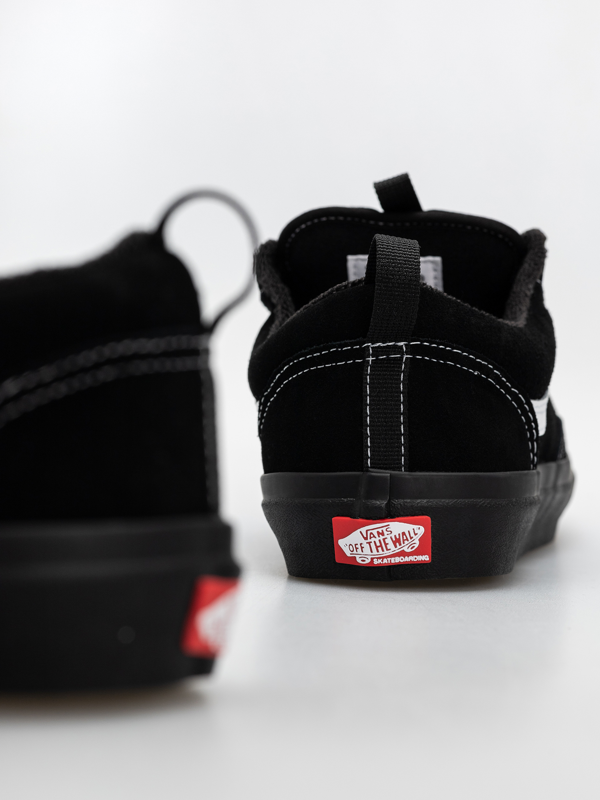 Boty Vans Skate Old Skool 36 + (black/black/whi)