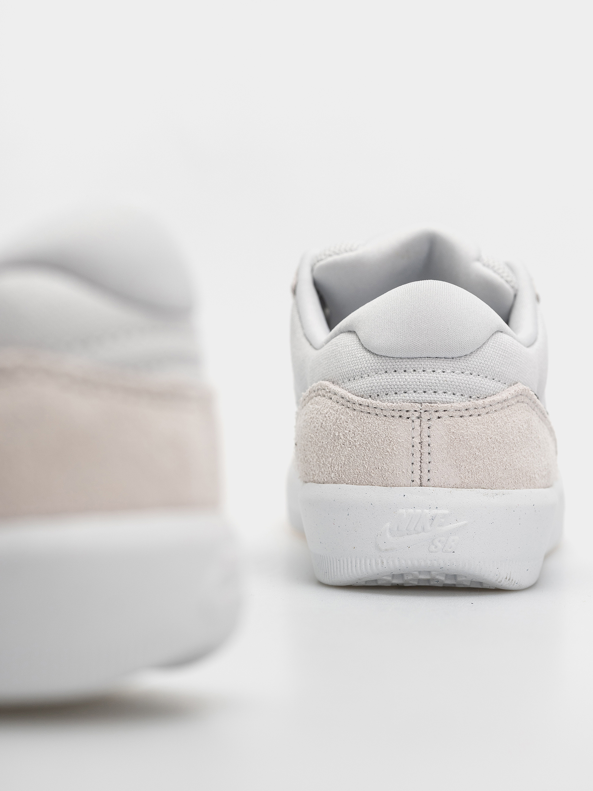 Boty Nike SB Force 58 (photon dust/black photon dust white)