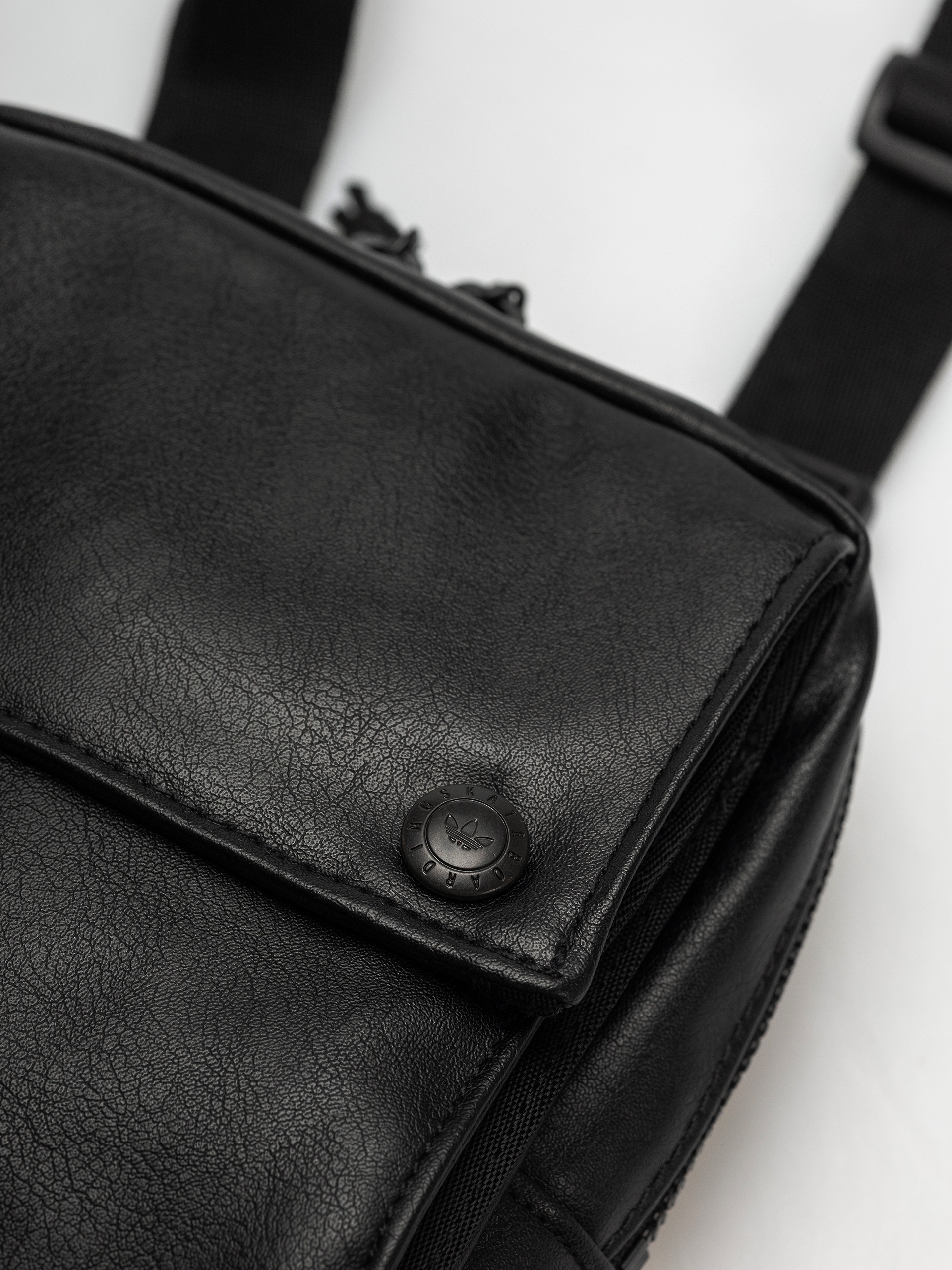 Batoh adidas Skate Camera Bg (black)