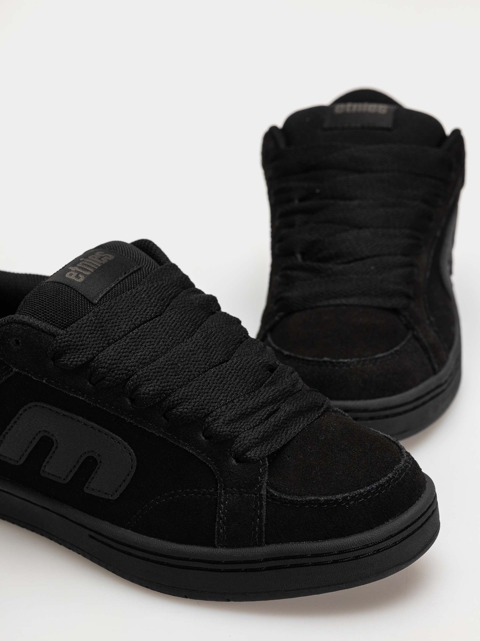 Boty Etnies Kingpin 2K (black/black/black)