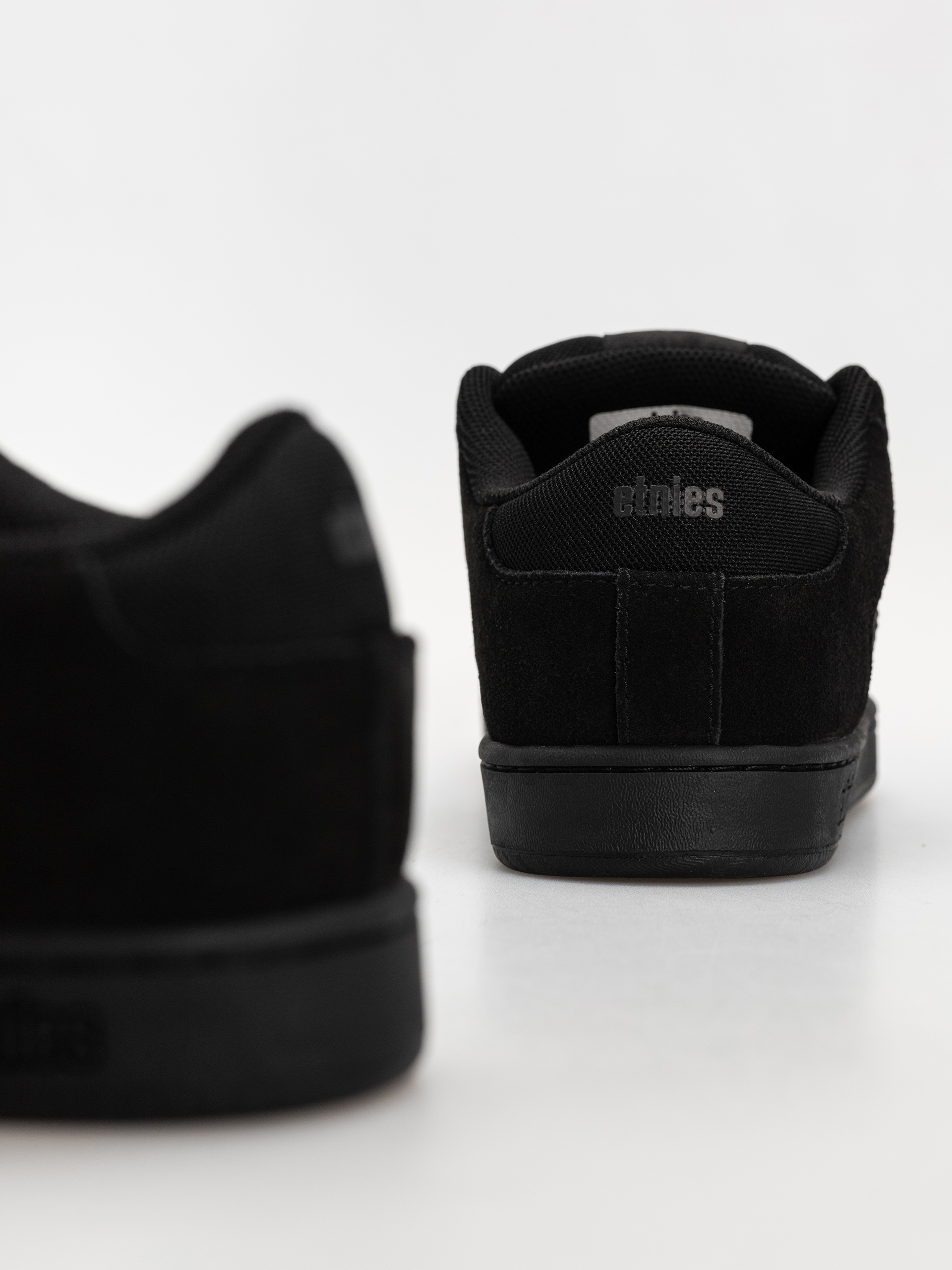 Boty Etnies Kingpin 2K (black/black/black)
