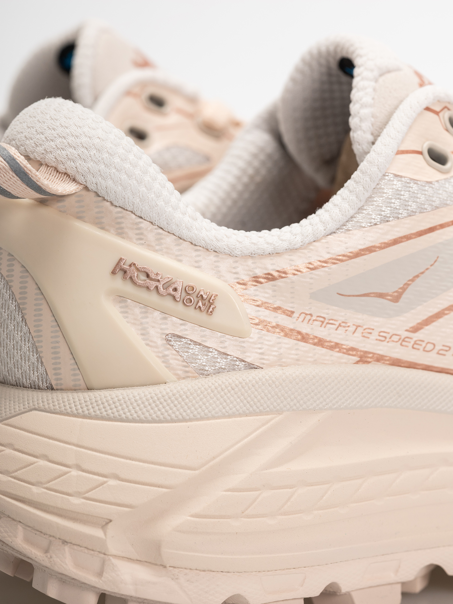 Boty Hoka Mafate Speed 2 (beech wood/stucco)