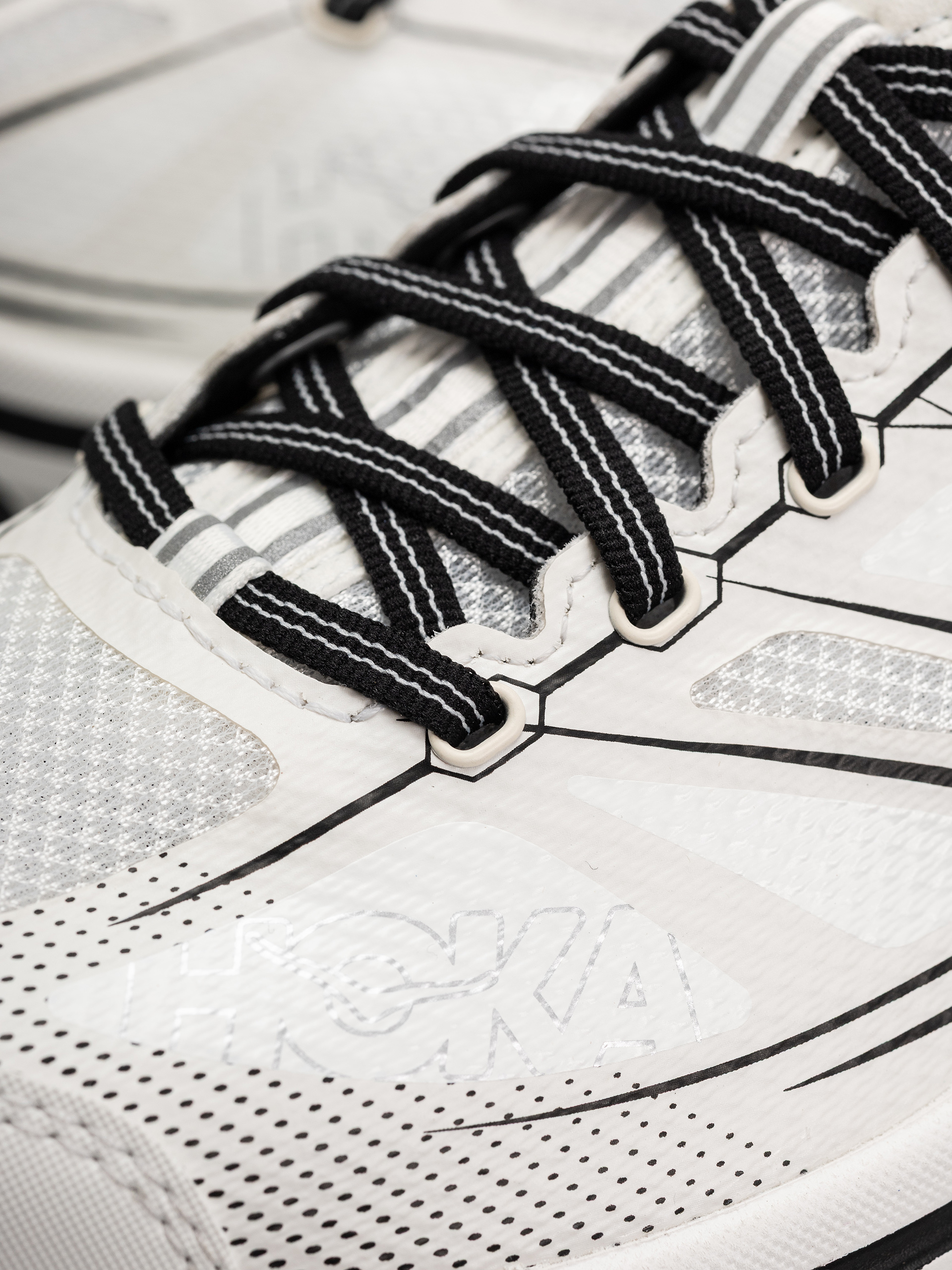 Boty Hoka Mafate Speed 2 (white/cobalt blue)