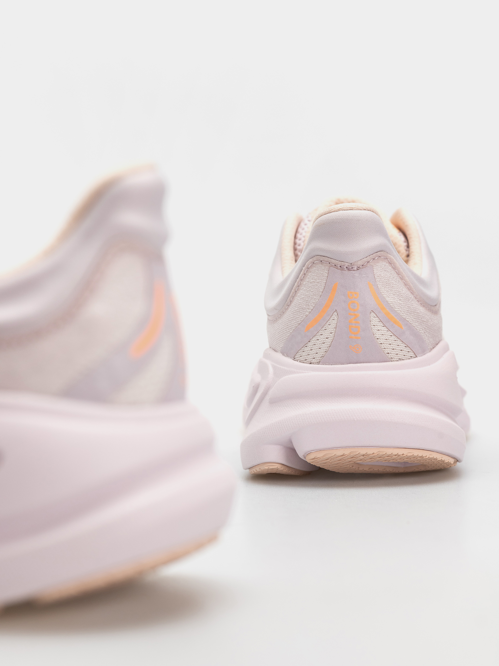 Boty Hoka Bondi 9 Wmn (lilac cream/tangerine glow)