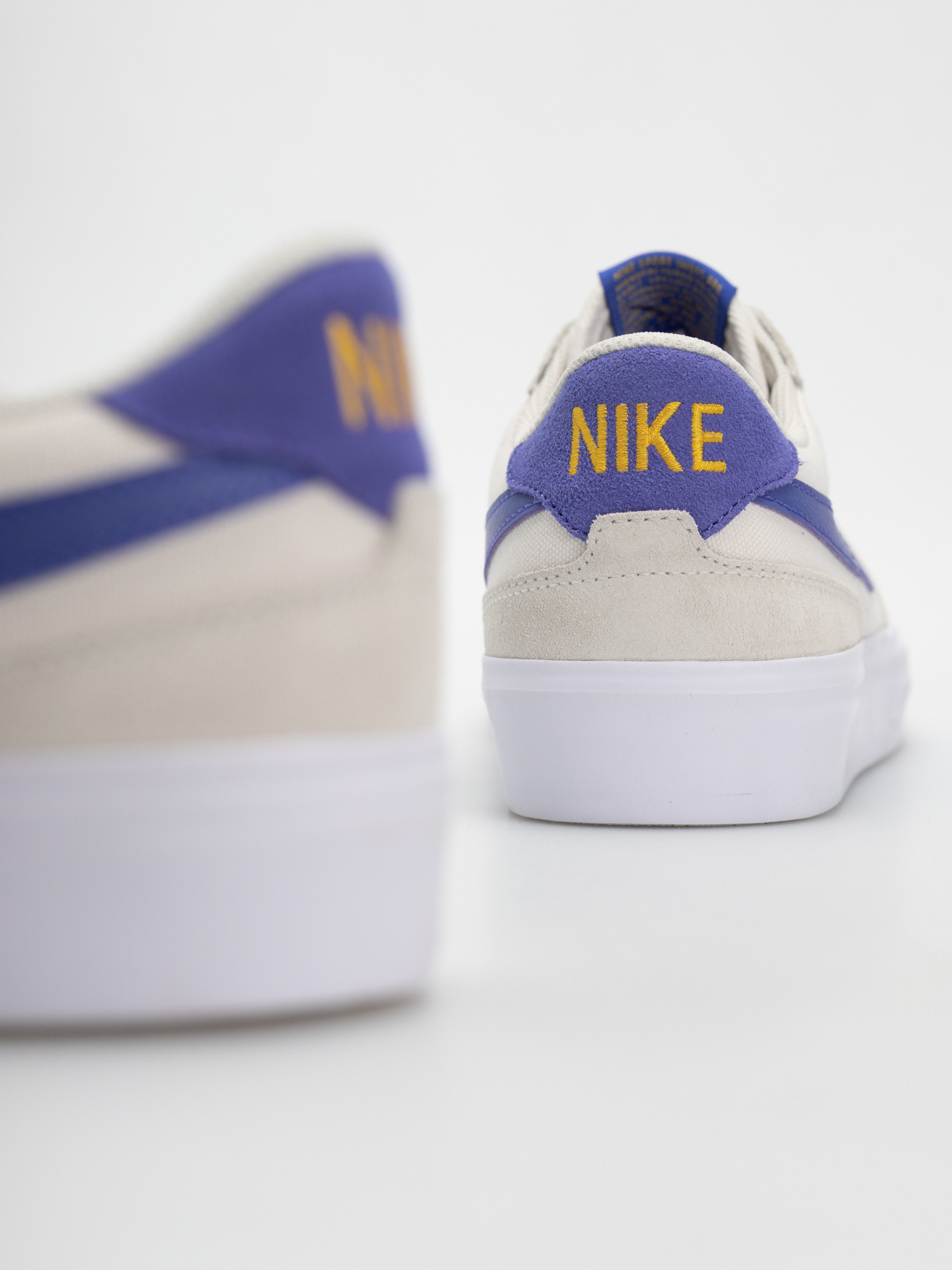 Boty Nike SB Zoom Pogo Plus (phantom/persian violet light bone)