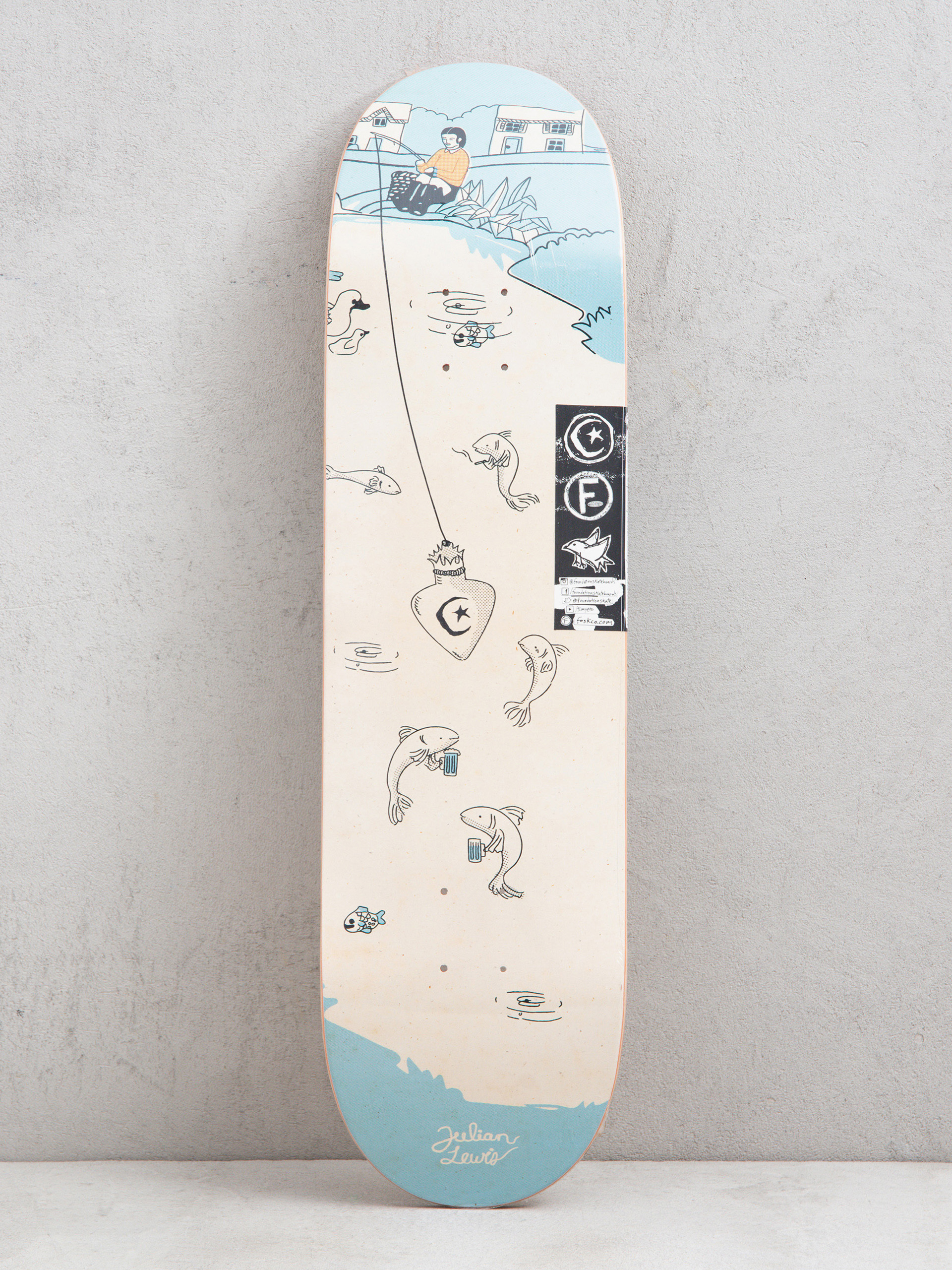 Deska Foundation Lewis Fishing